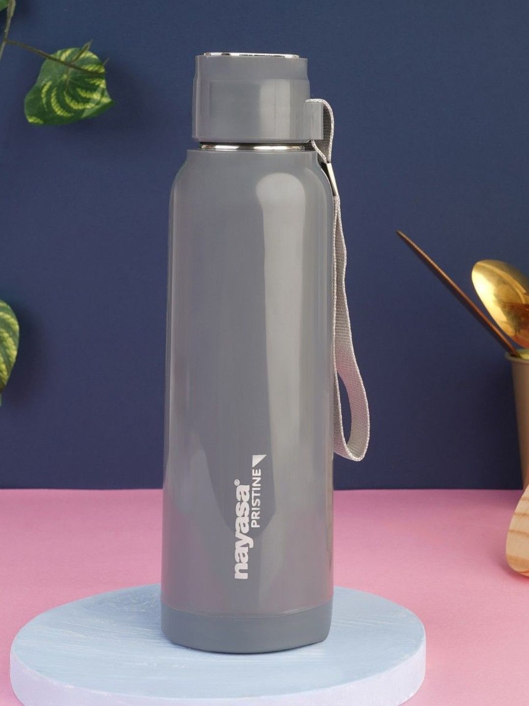 Nayasa Single Pristine Grey Steel Plastic Insulated BPA Free Bottle Twist Cap 700ml