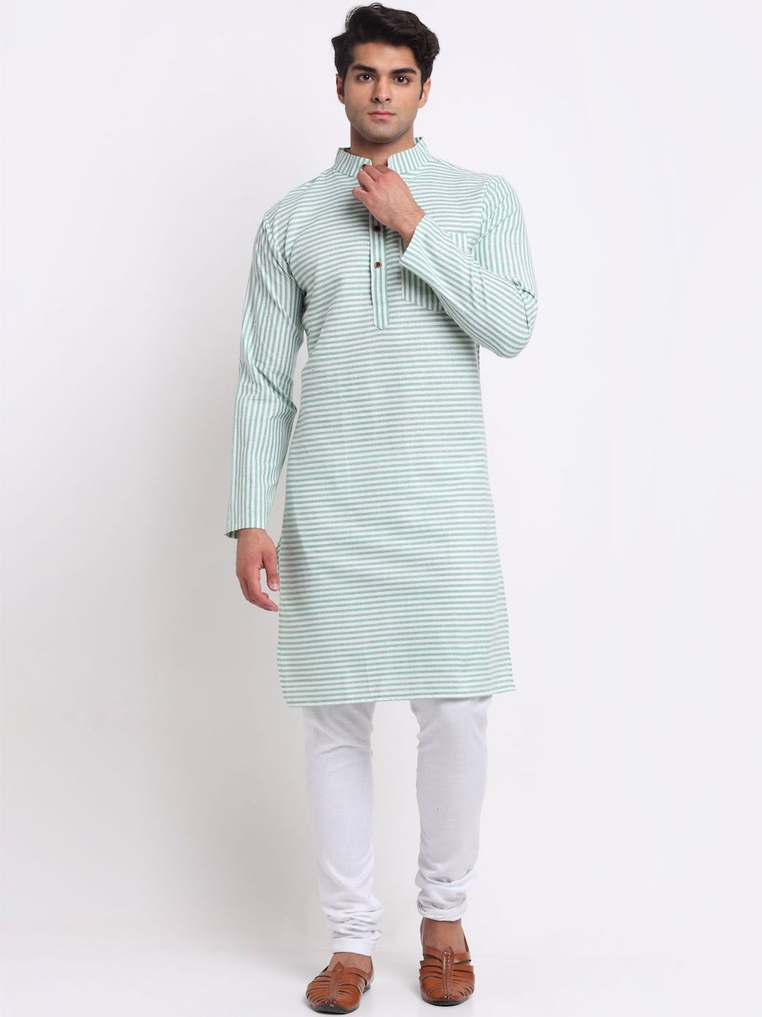 Enchanted Drapes Men Printed Kurta