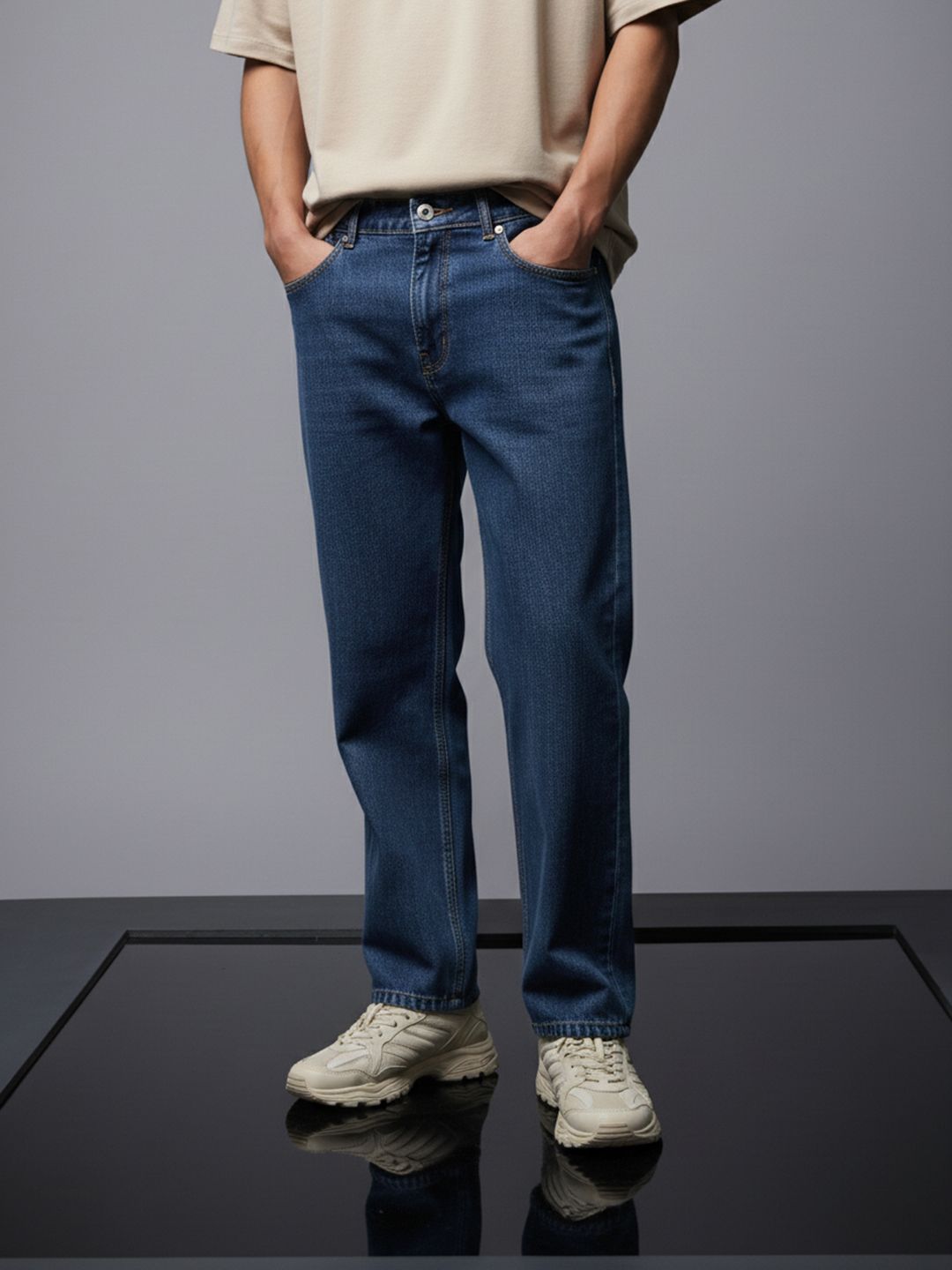 SOKO STREET Men Relaxed Tapered Fit Heavy Fade Pure Cotton Jeans