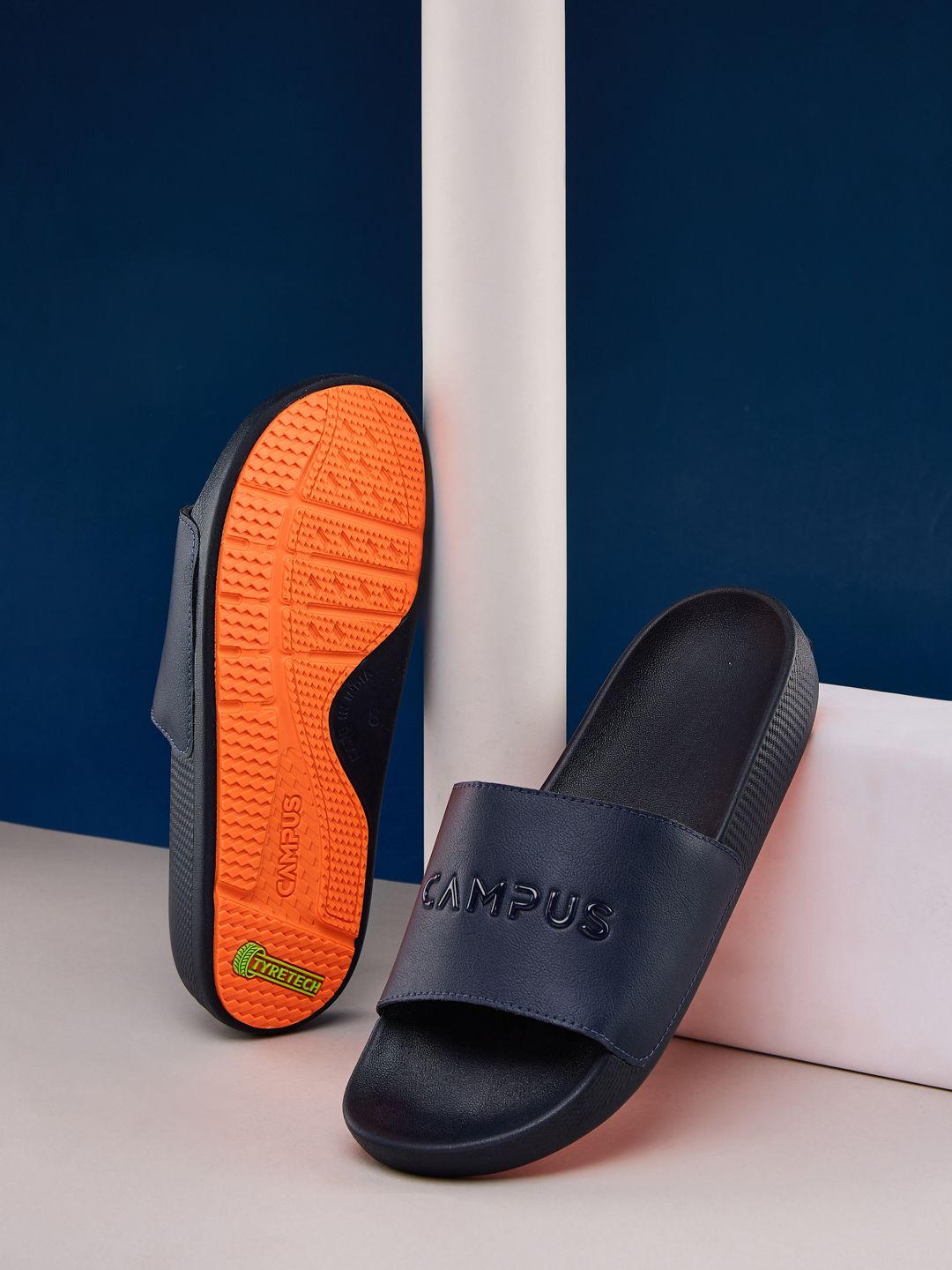 Campus Men SL-457 Self Design Sliders