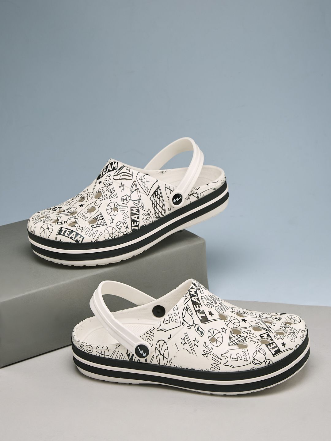 Campus Men GC-4025 Printed Clogs