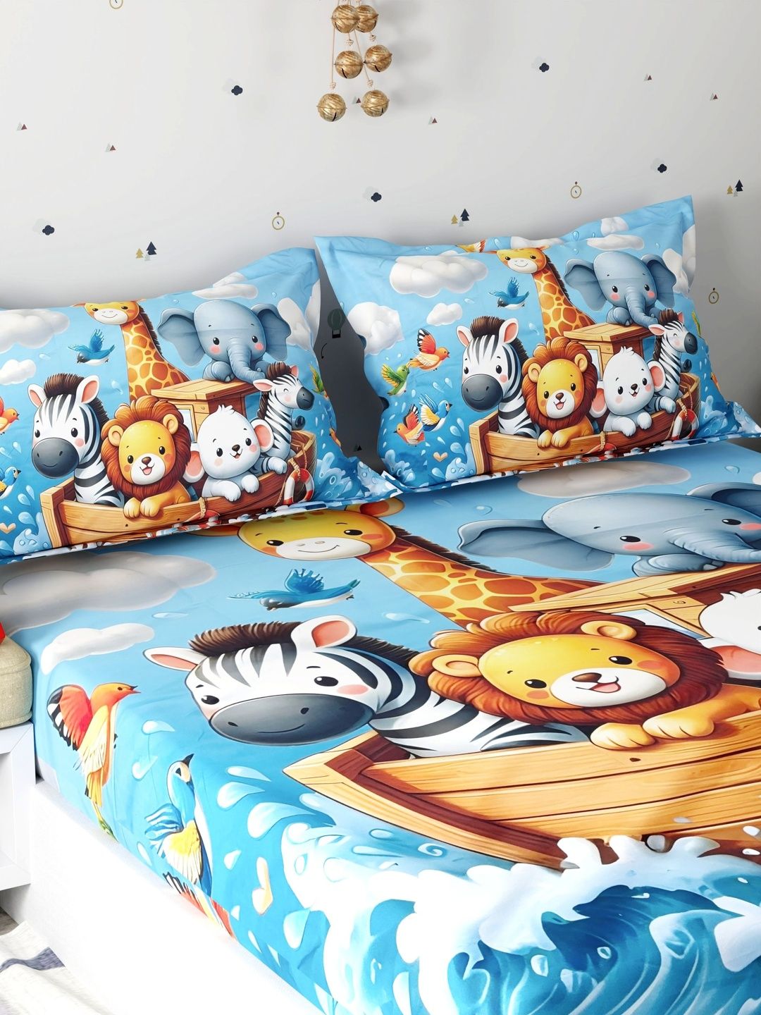 Pure Decor Pure Decor Magical Blue Kids 7D Digital 130 TC Queen Double Bedsheet & 2 Pillow Covers