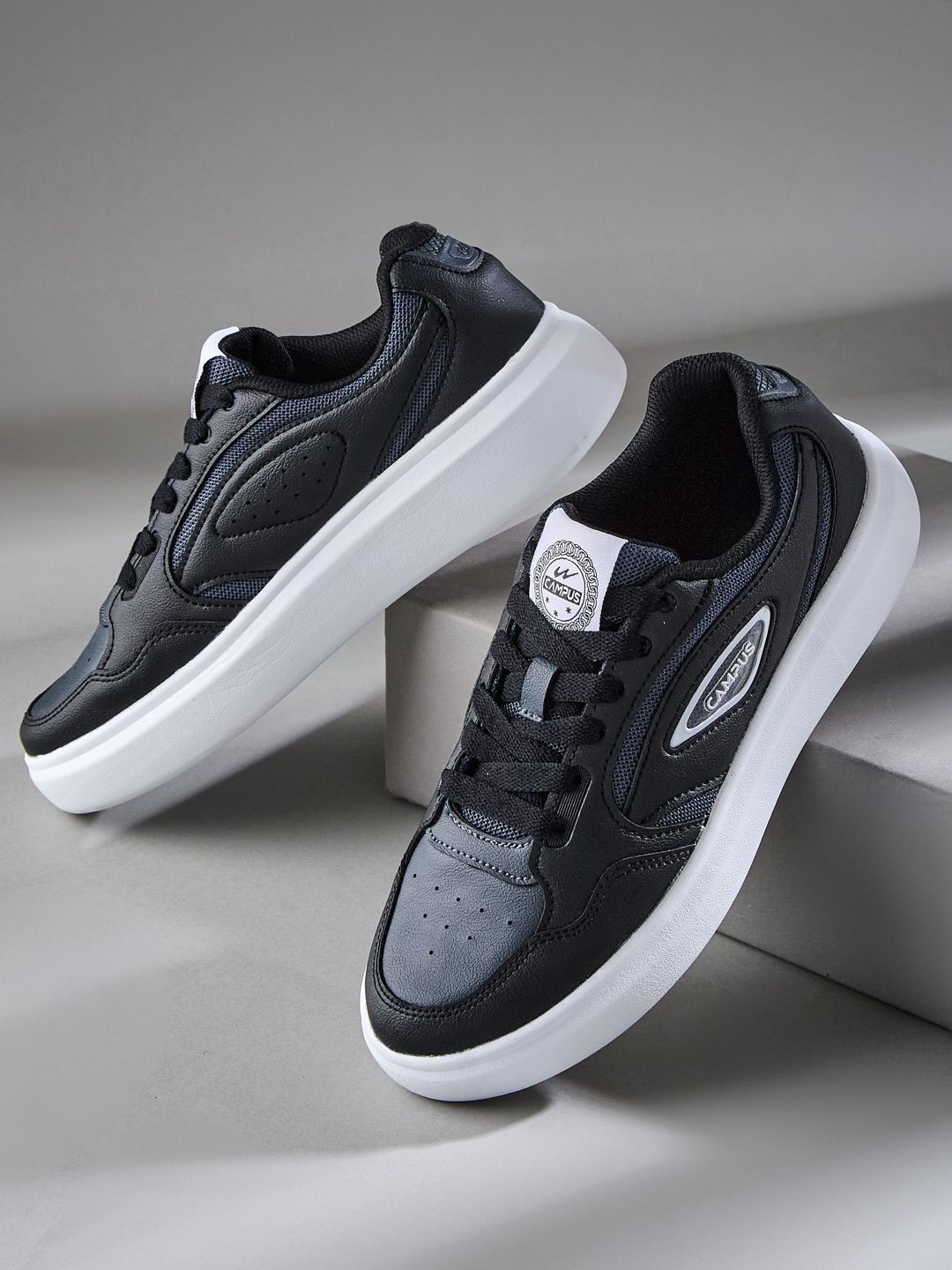 Campus MIGHTY Women Colourblocked Sneakers