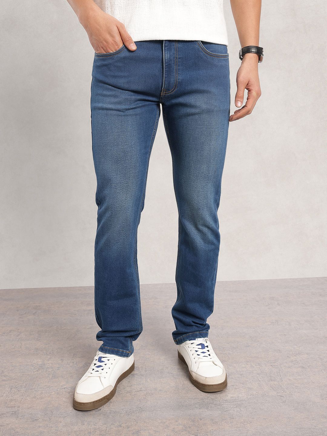 Nautica Men Straight Fit Heavy Fade Stretchable Jeans