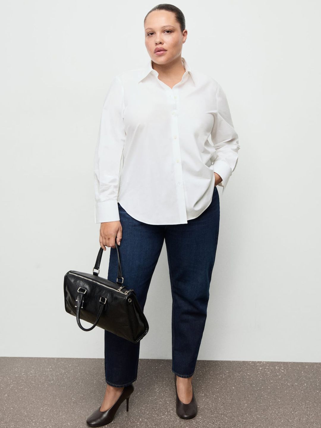 Spread Collar Regular Fit Casual Shirt