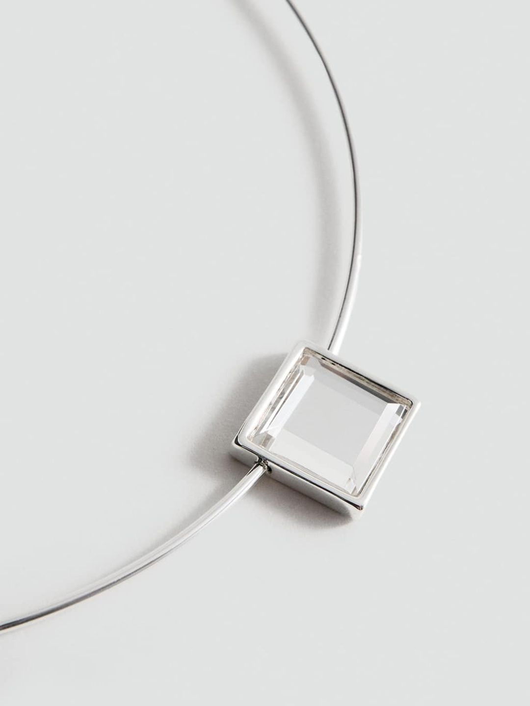 Choker Necklace