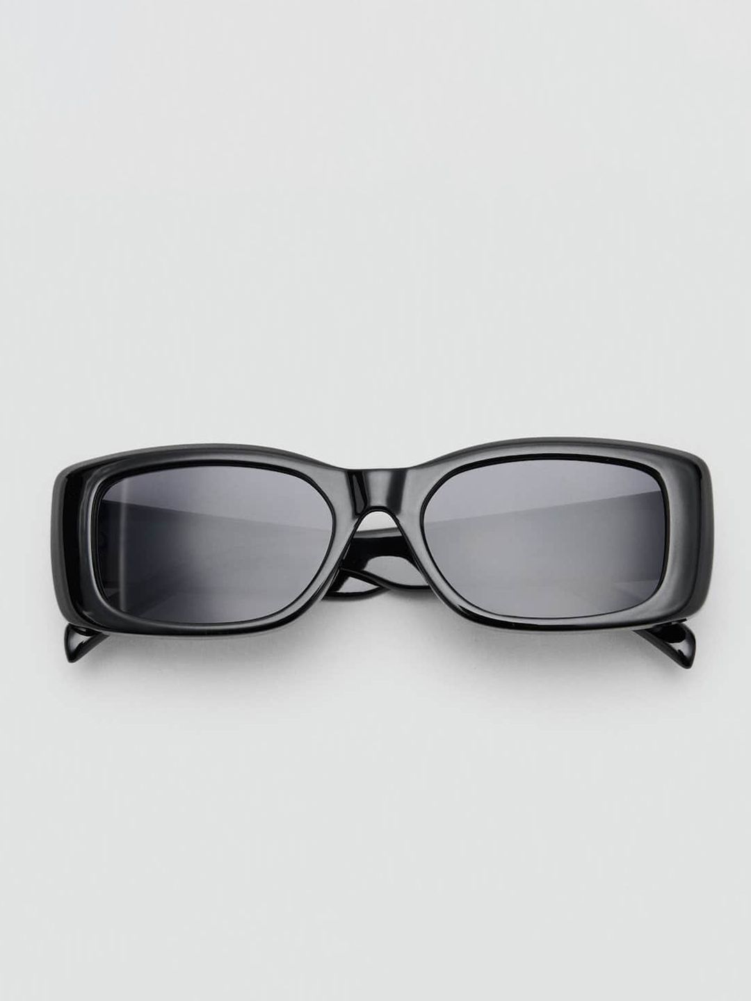 Rectangle Sunglasses with UV Protected Lens