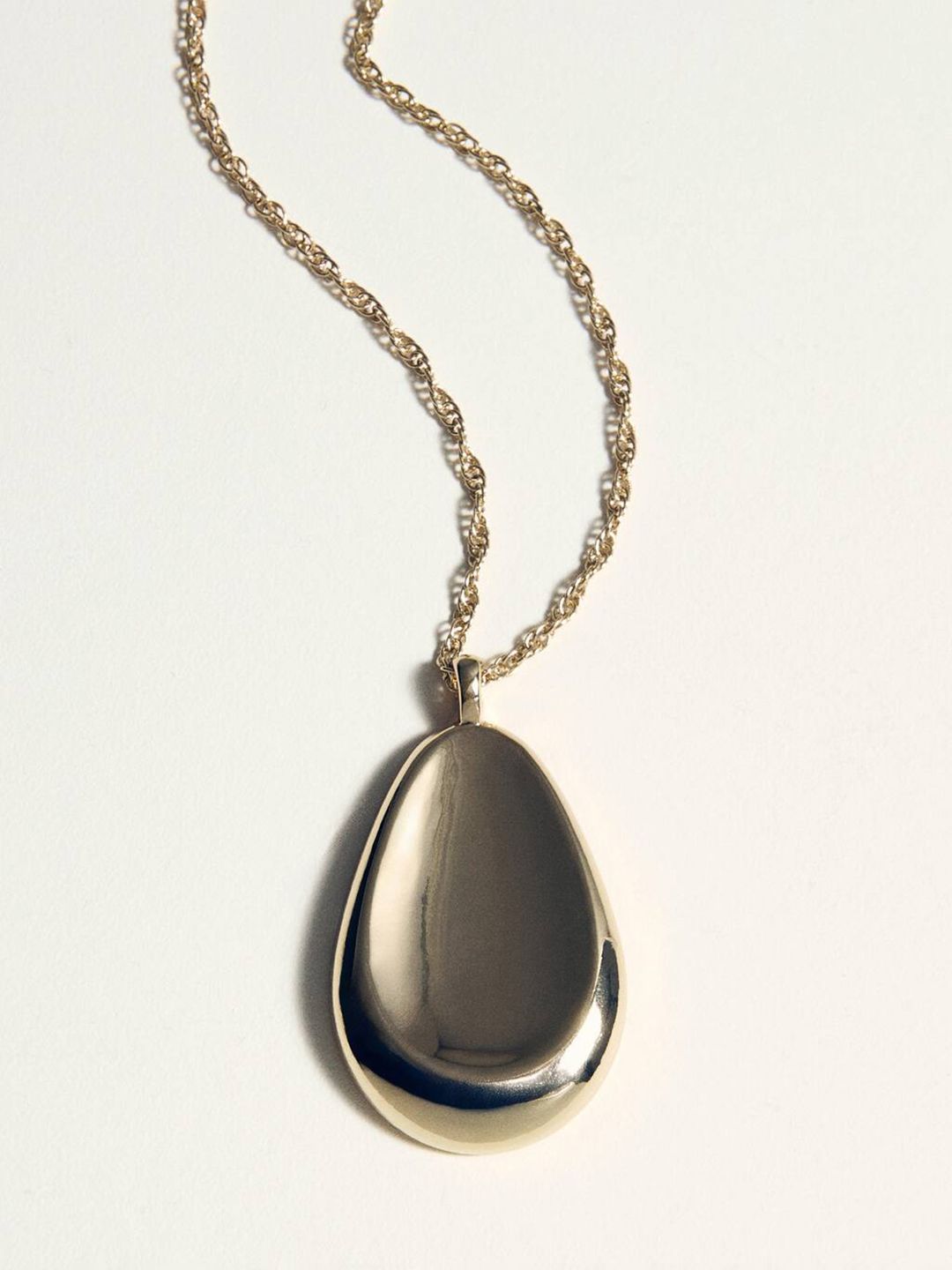 Minimal Pendant Necklace