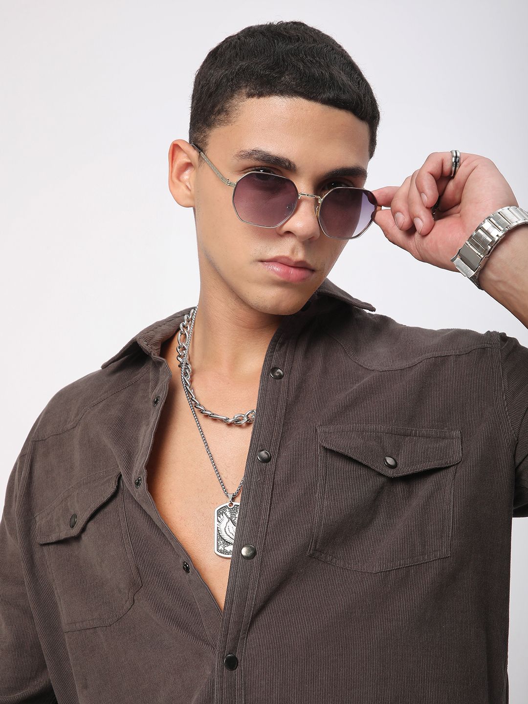 VASTRADO Men Classic Fit Spread Collar Solid Cotton Casual Shirt
