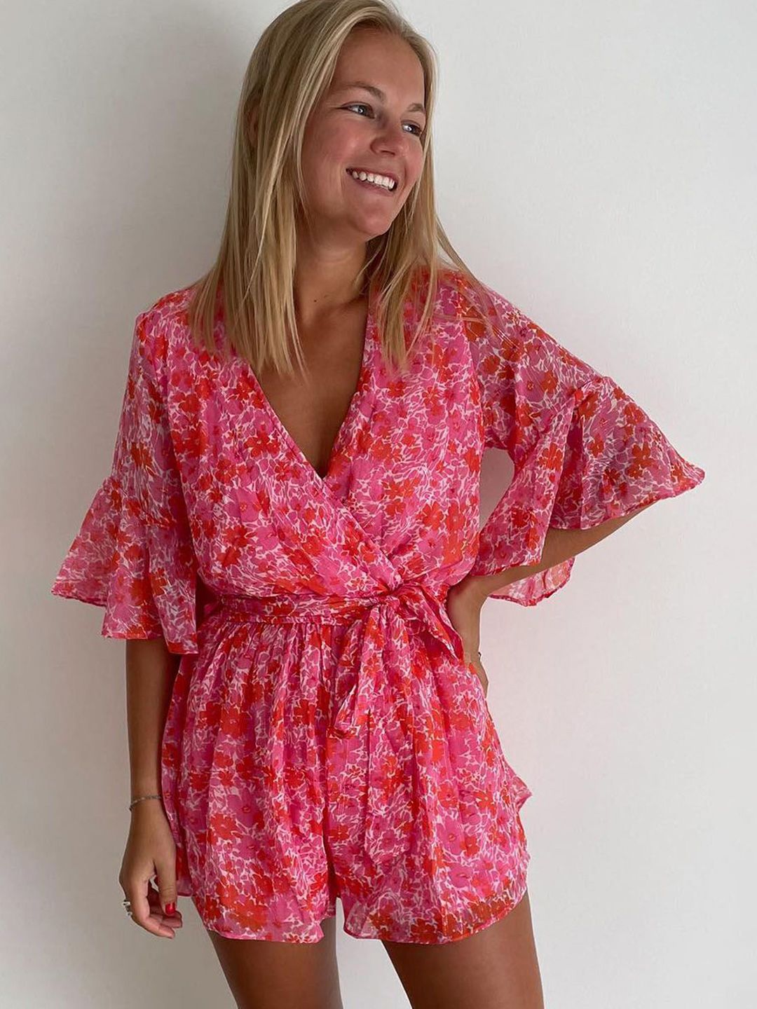Errabelly Women Pink V Neck Ruffled Sleeve Floral Jumpsuit