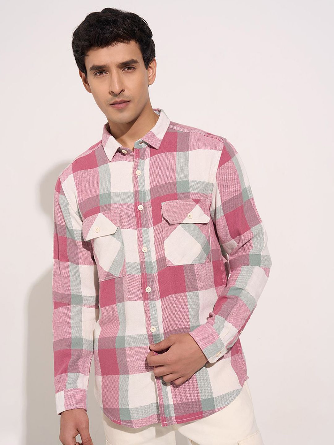 7 Alt by Pantaloons Men Slim Fit Opaque Casual Shirt