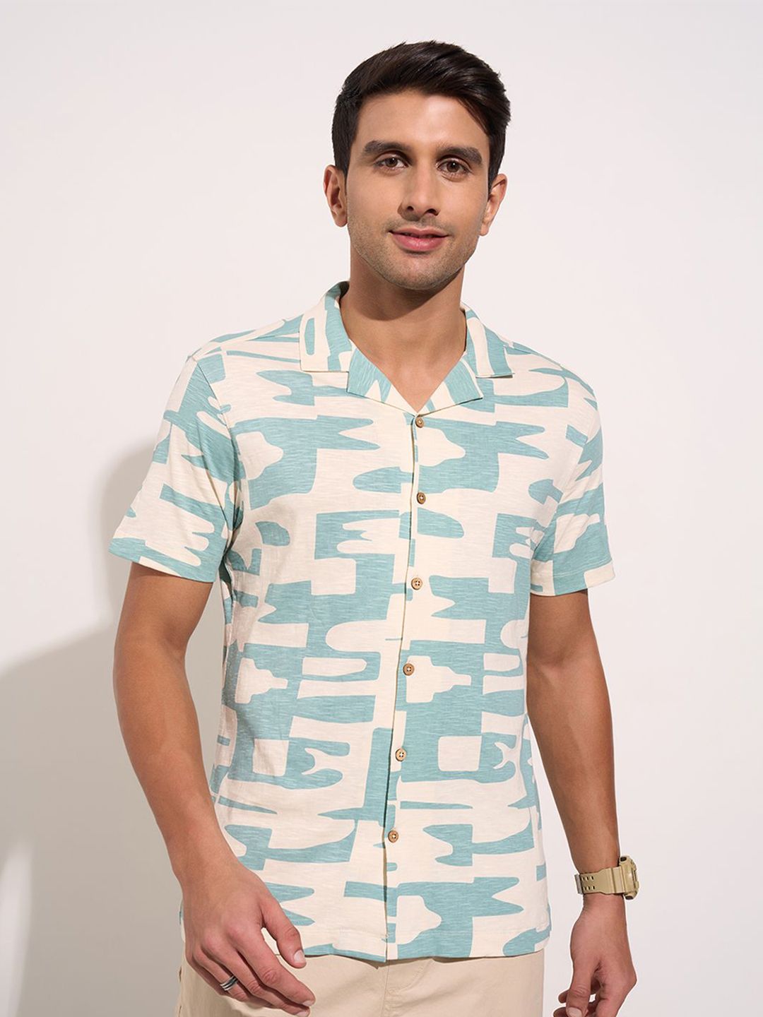 7 Alt by Pantaloons Men Slim Fit Opaque Casual Shirt