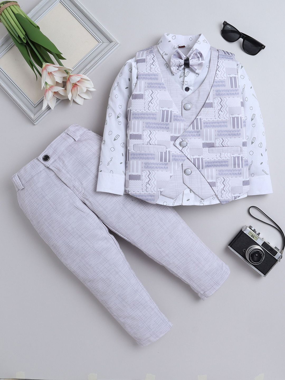 FOURFOLDS Boys Double-Breasted Three-Piece Suit
