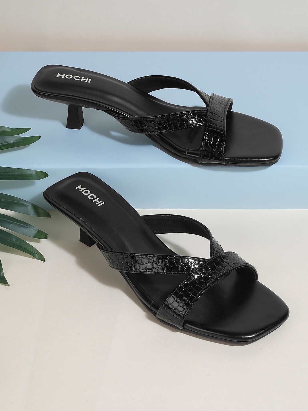 Mochi Mochi Kitten Pumps with Laser Cuts