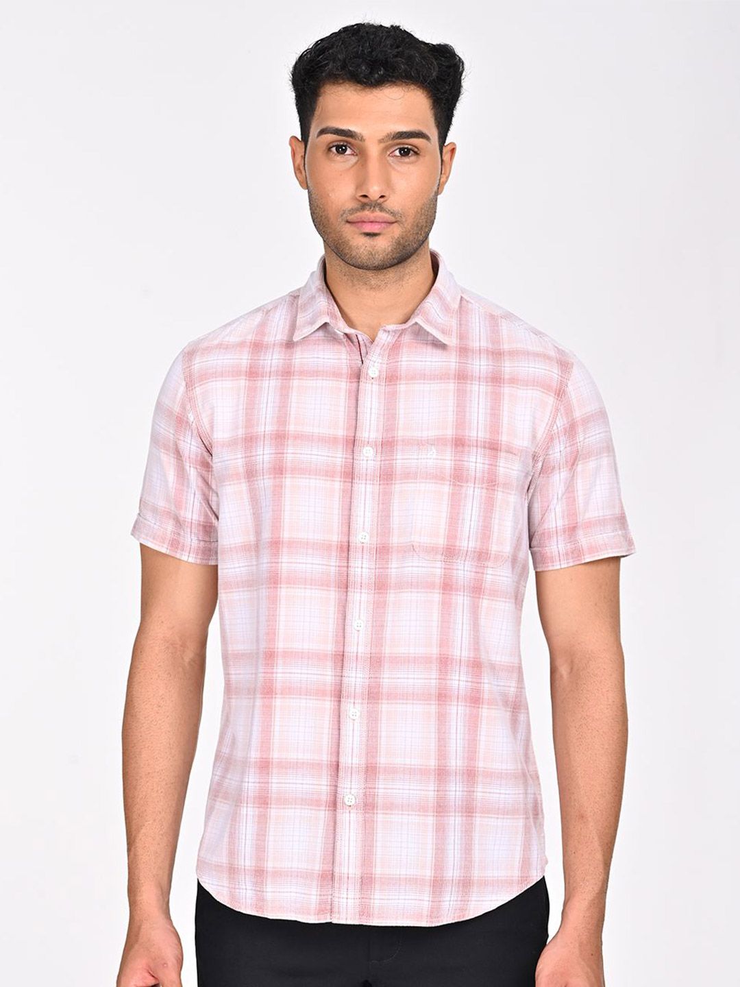Indian Terrain Men Classic Slim Fit Opaque Checked Casual Shirt