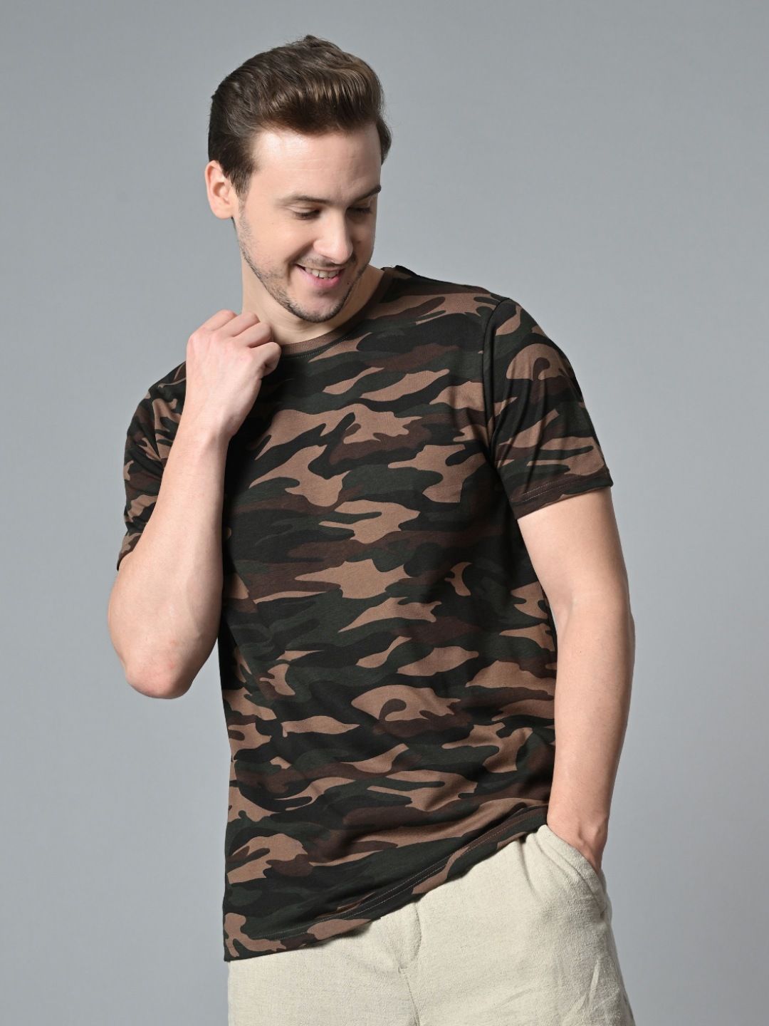 ARBOUR Men Camouflage Printed Round Neck Cotton T-shirt