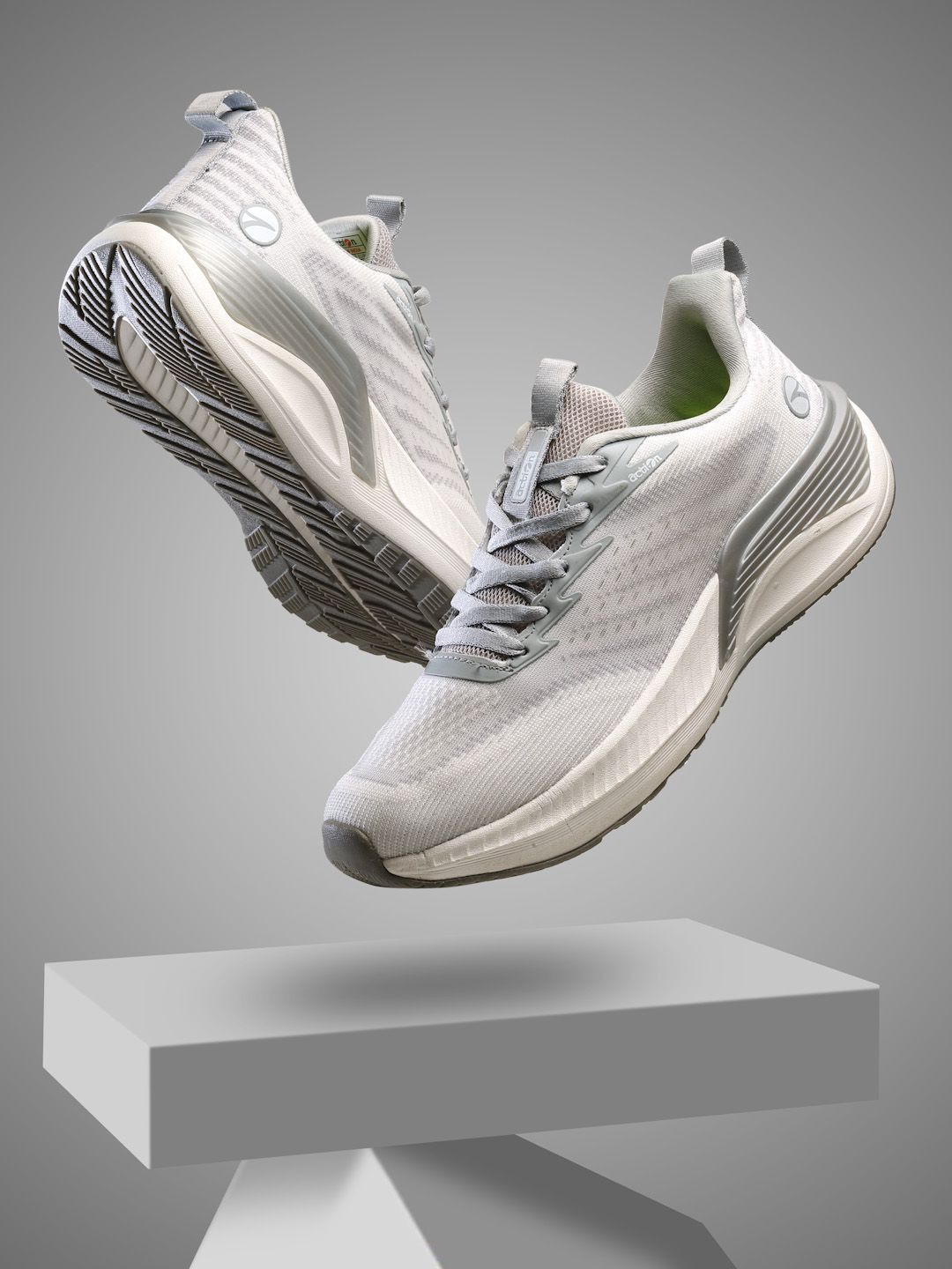 Action Men Mesh Running Non-Marking Shoes