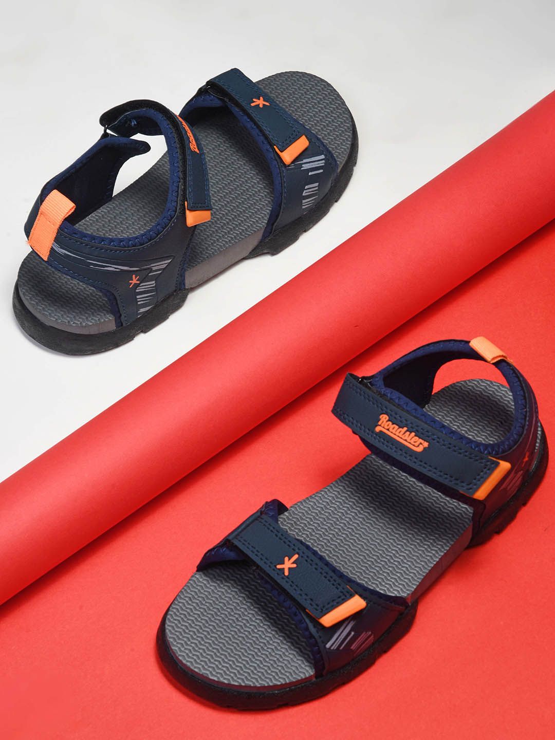 The Roadster Lifestyle Co. Men Synthetic Velcro Regular Sports Sandals