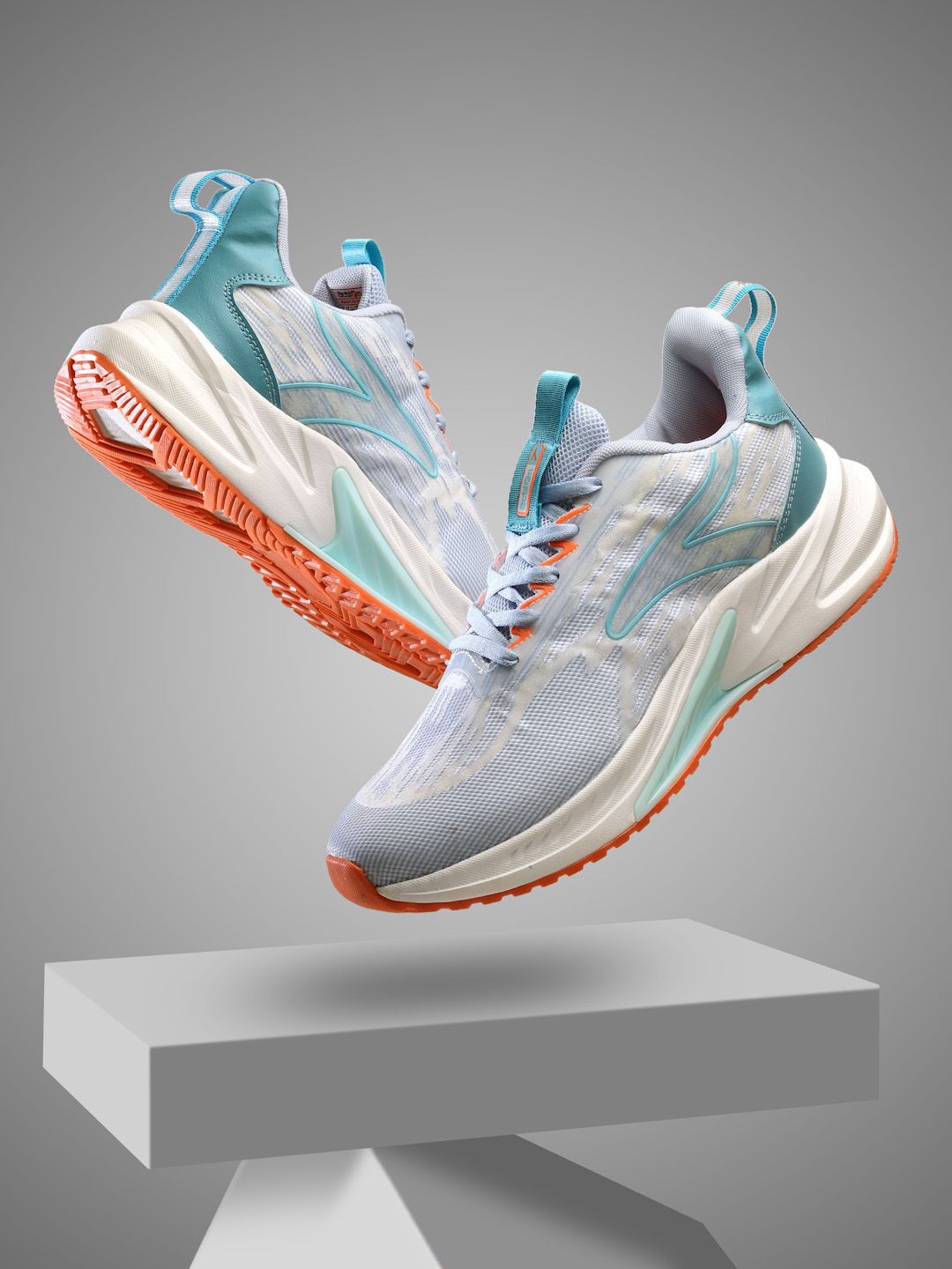Action Men Mesh Running Non-Marking Shoes