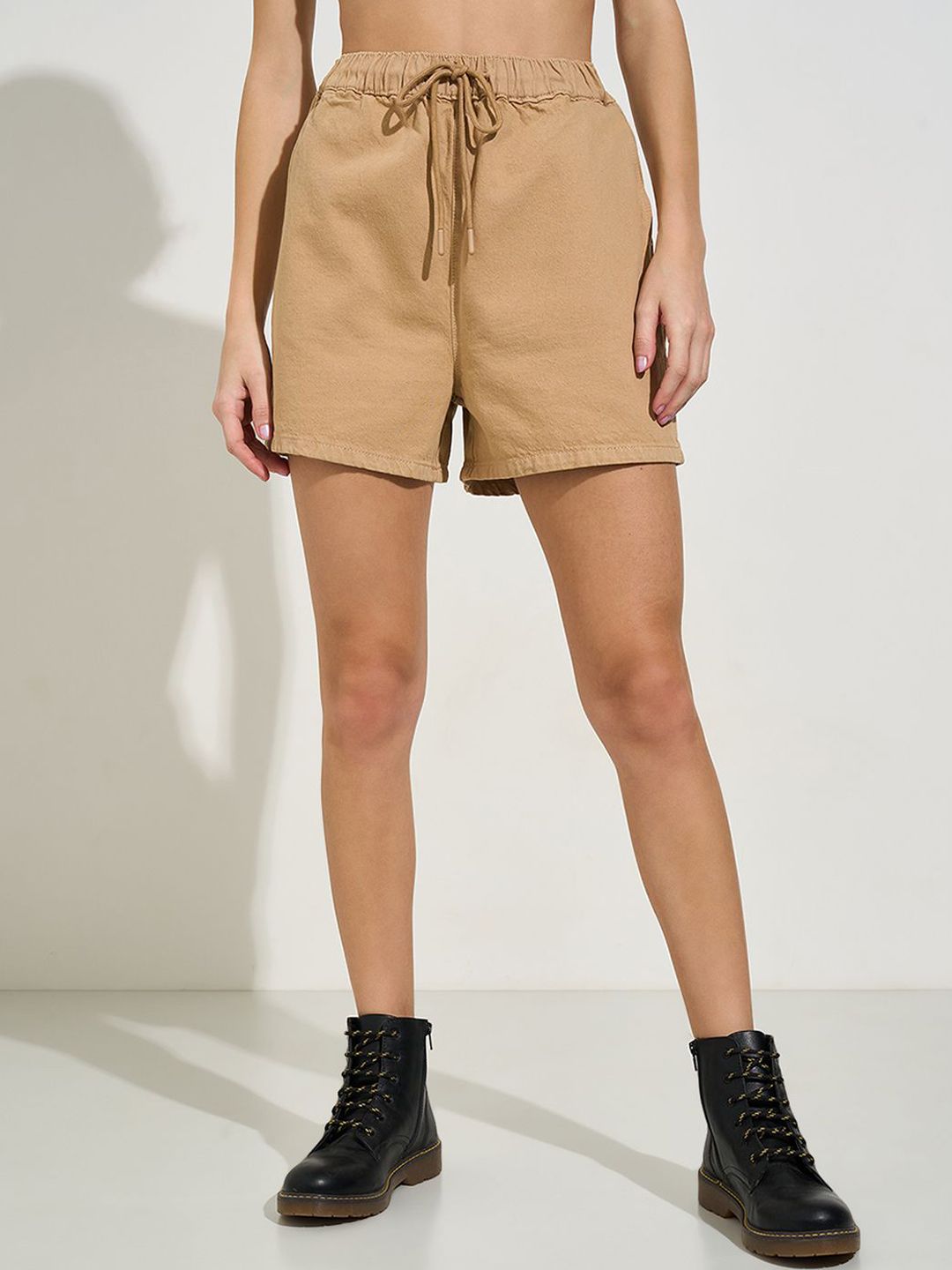 People Women Shorts