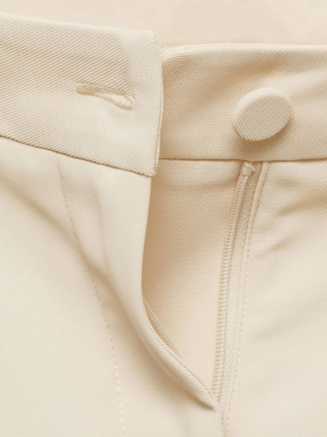 Pleated Shorts