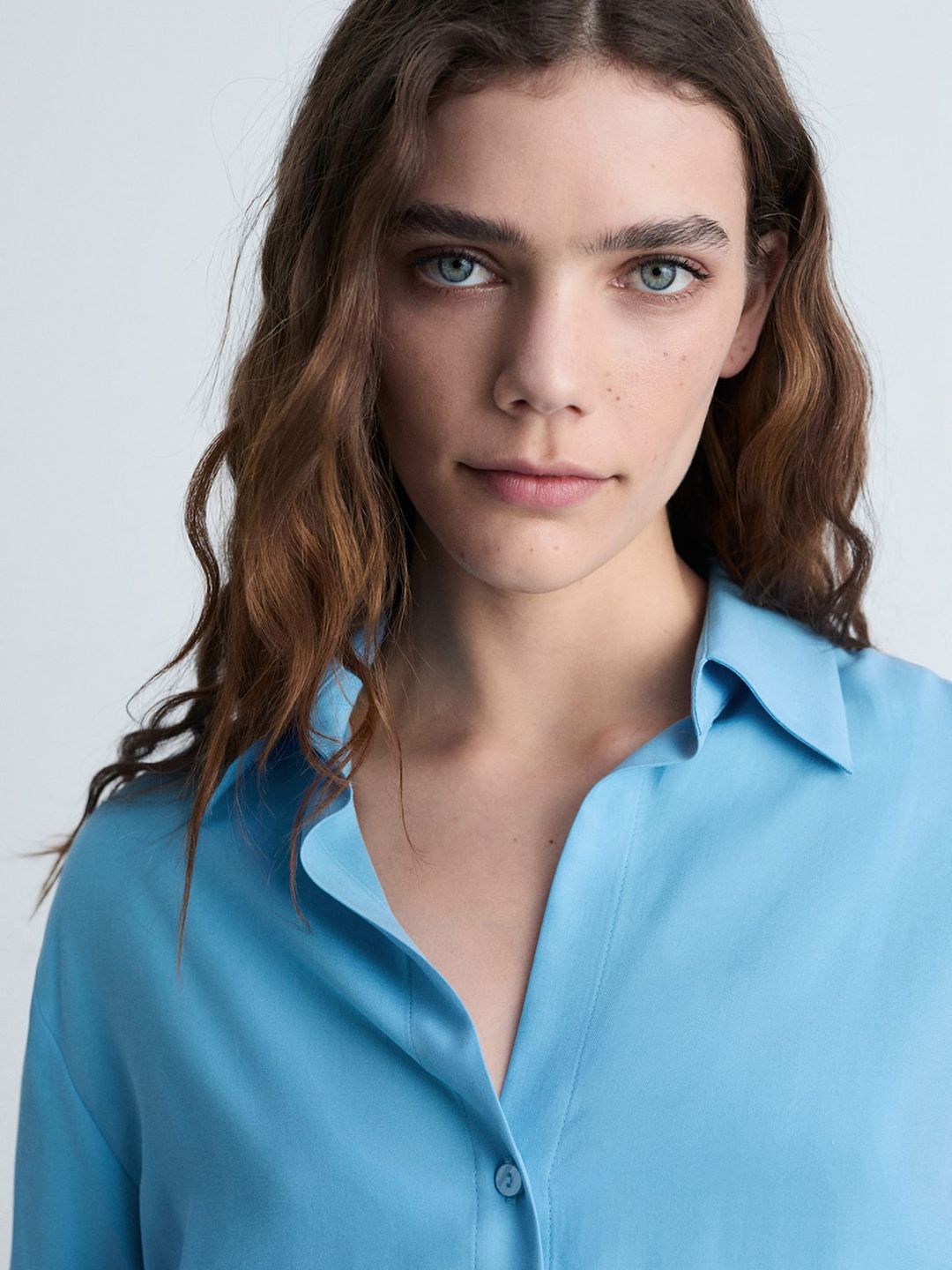 Drop-Shoulder Sleeve Fluid Casual Shirt