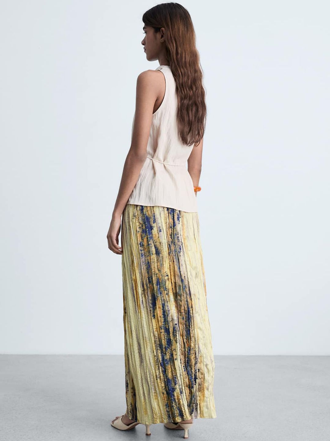 Crinkled Effect Satin Finish Maxi Skirt
