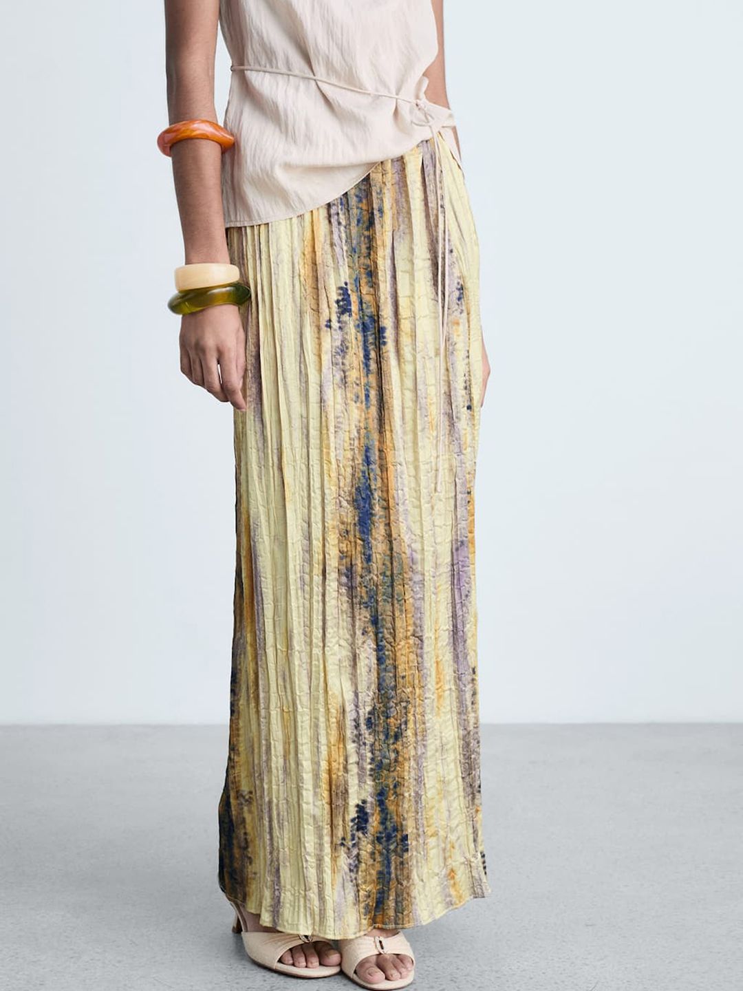 Crinkled Effect Satin Finish Maxi Skirt