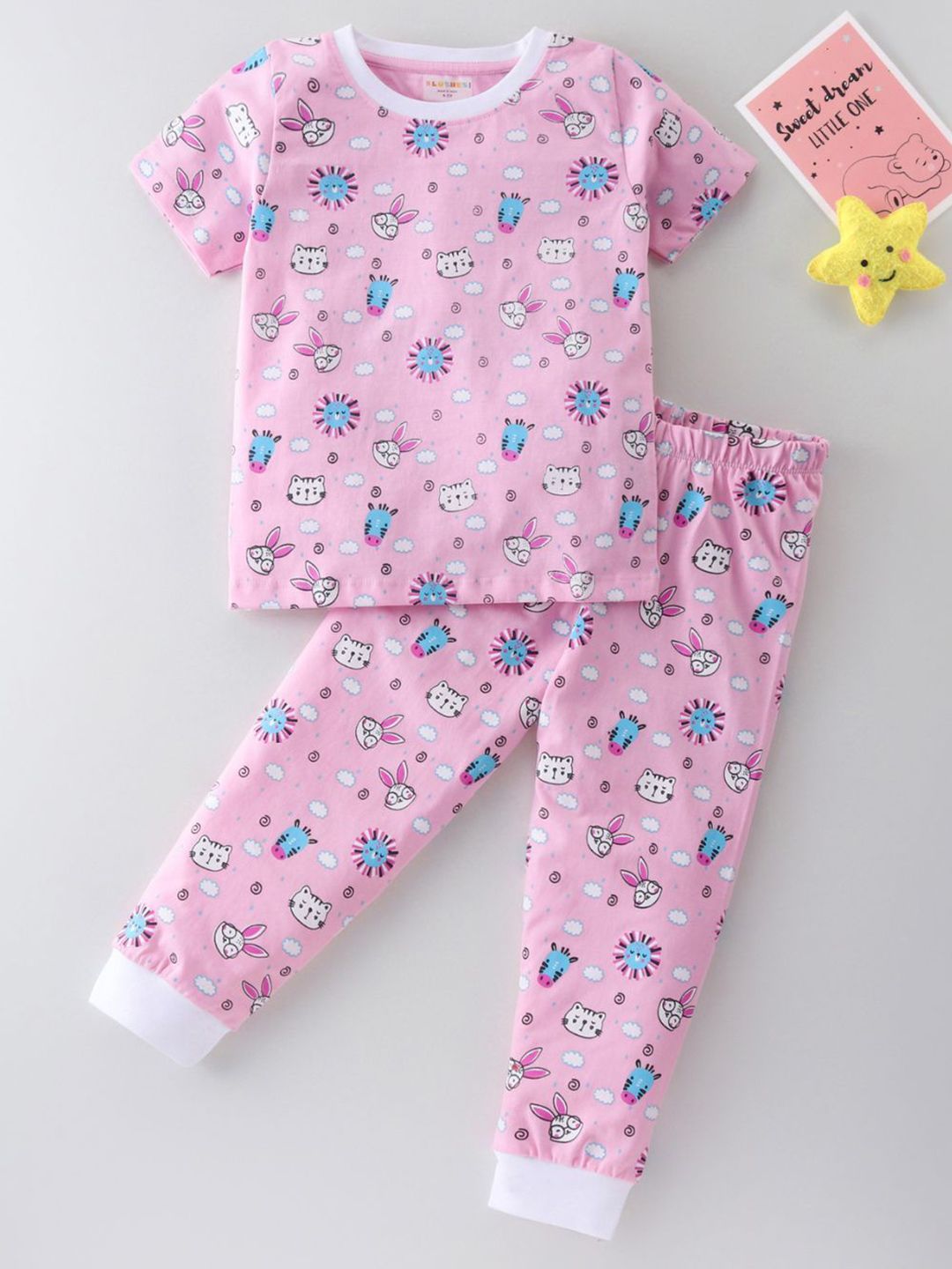 BLUSHES Kids Printed Round Neck Pure Cotton T-Shirt With Jogger