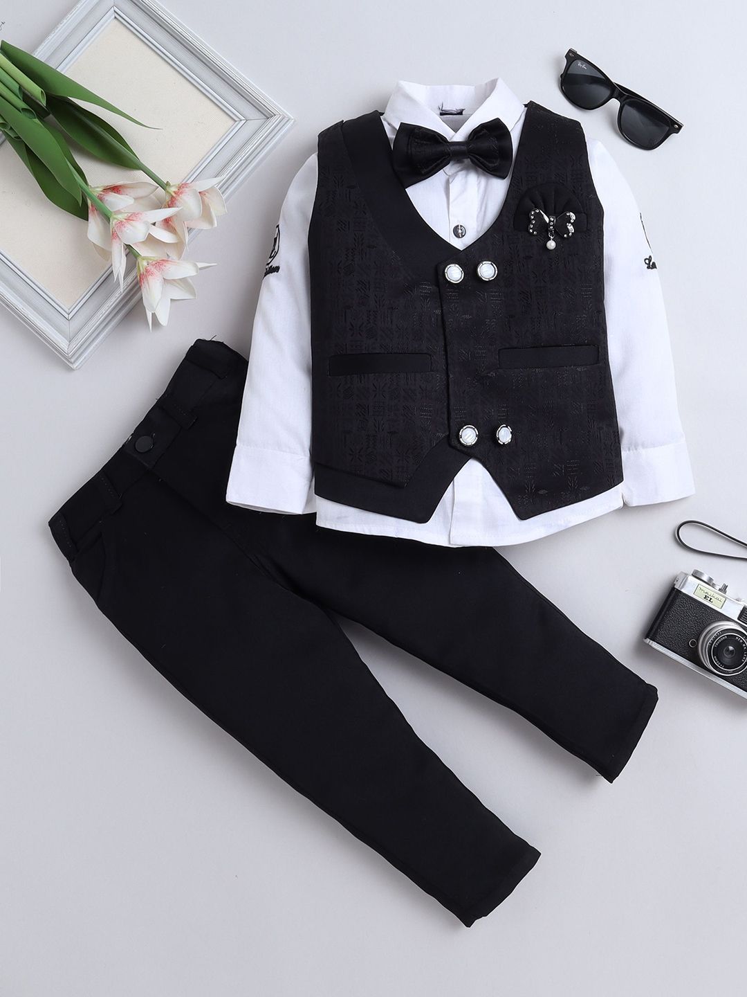 FOURFOLDS Boys Self Design Single-Breasted Three-Piece Suit