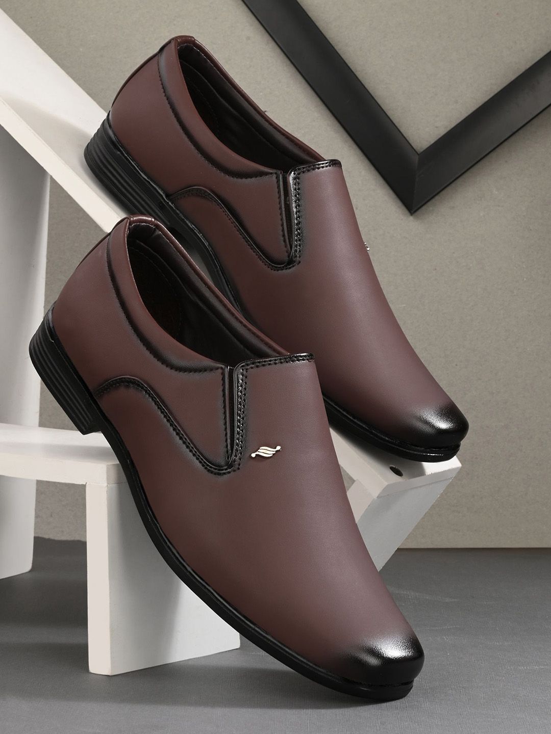 LEEPEETER LEEPEETER Men Square Toe Formal Slip On Shoes