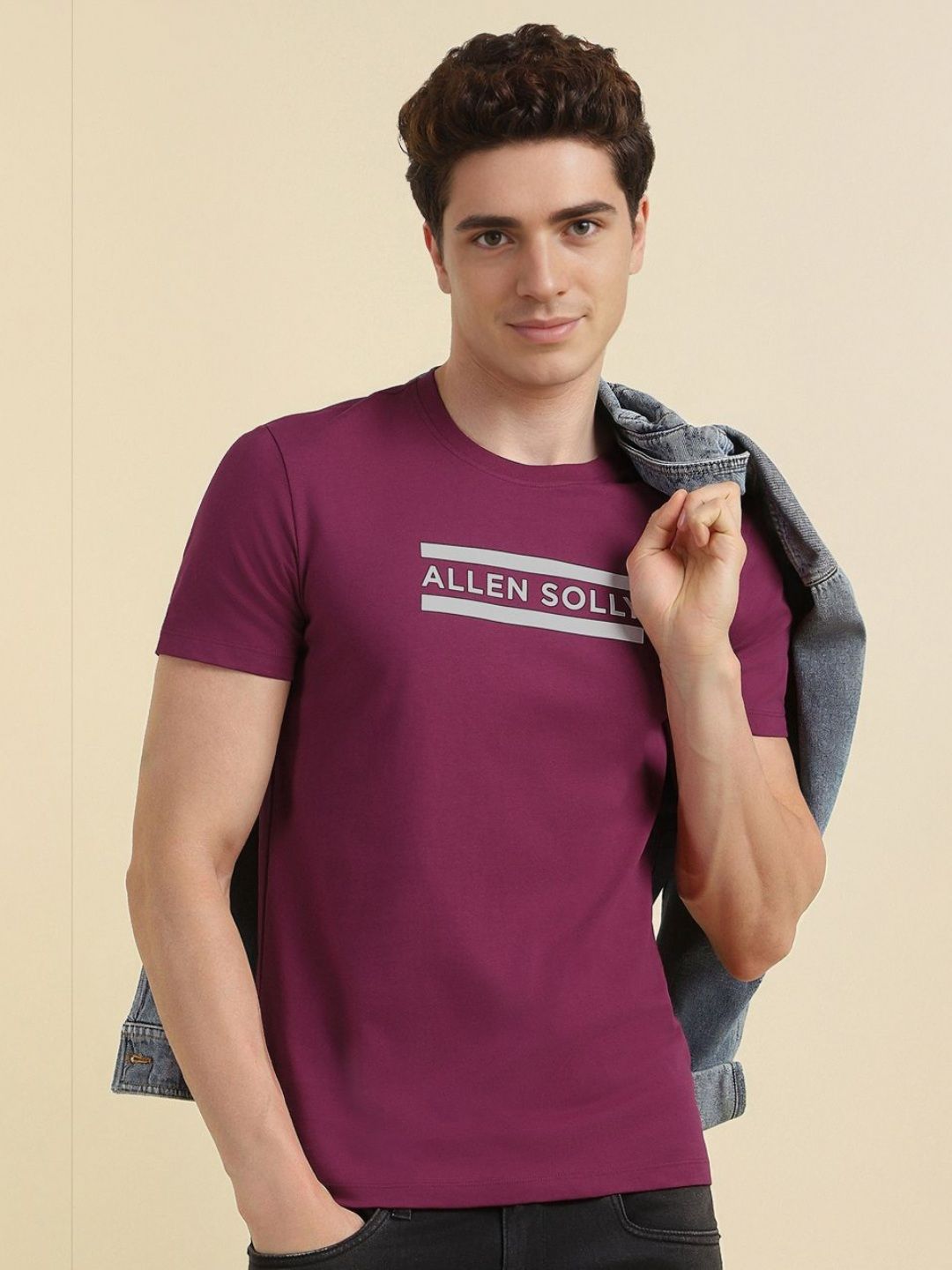 Allen Solly Men Typography Printed Slim Fit T-shirt