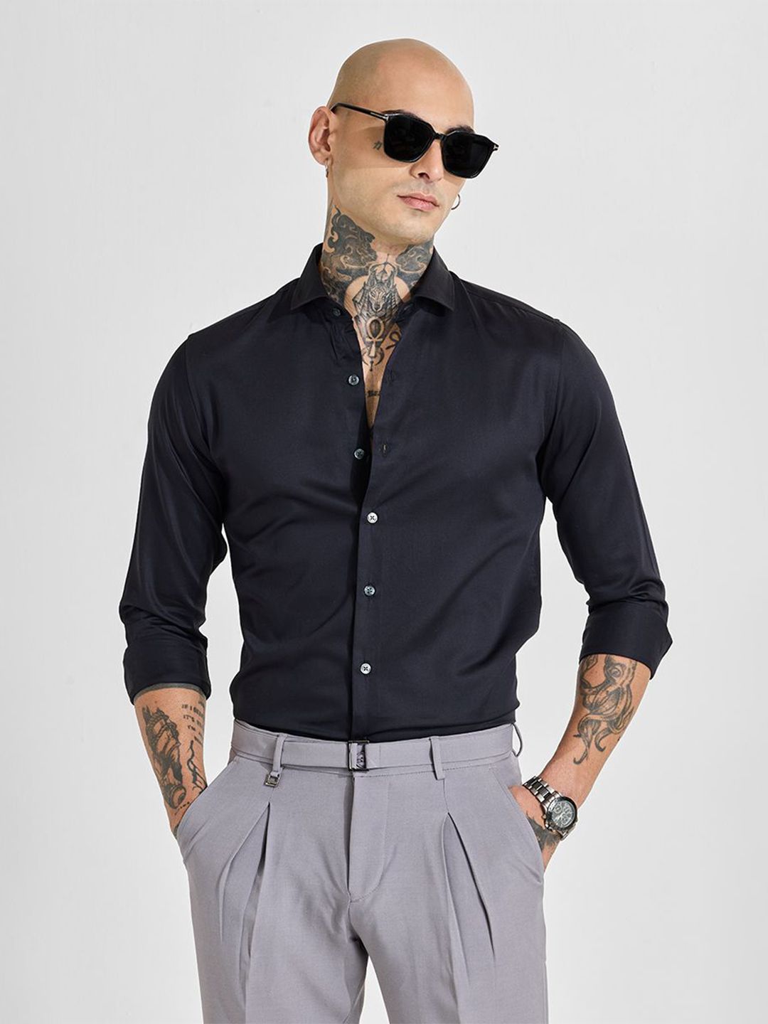 Men Classic Slim Fit Opaque Formal Shirt Offers & Cashback