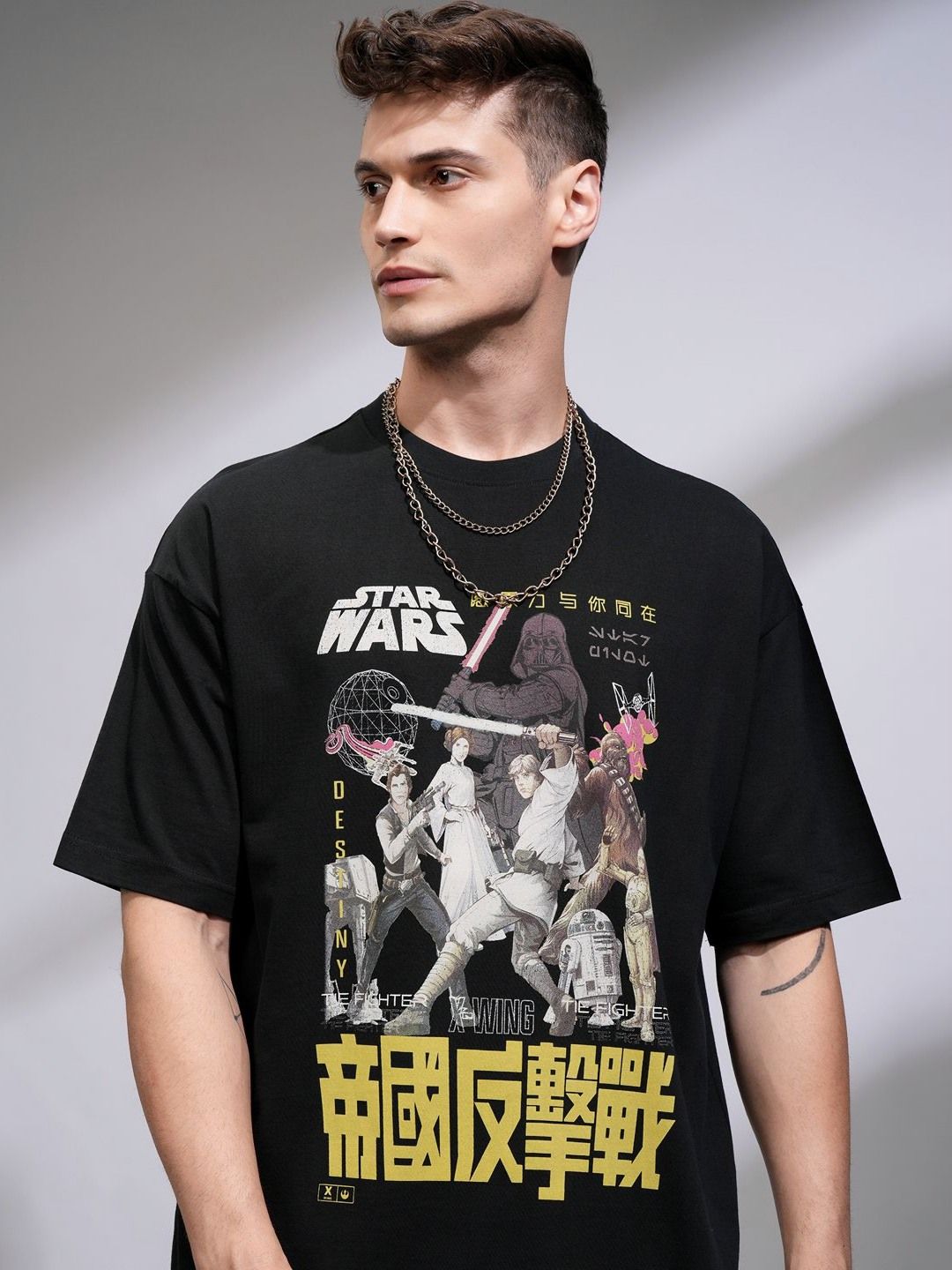 HIGHLANDER Men Star Wars Printed Drop Shoulder Sleeves Tshirt