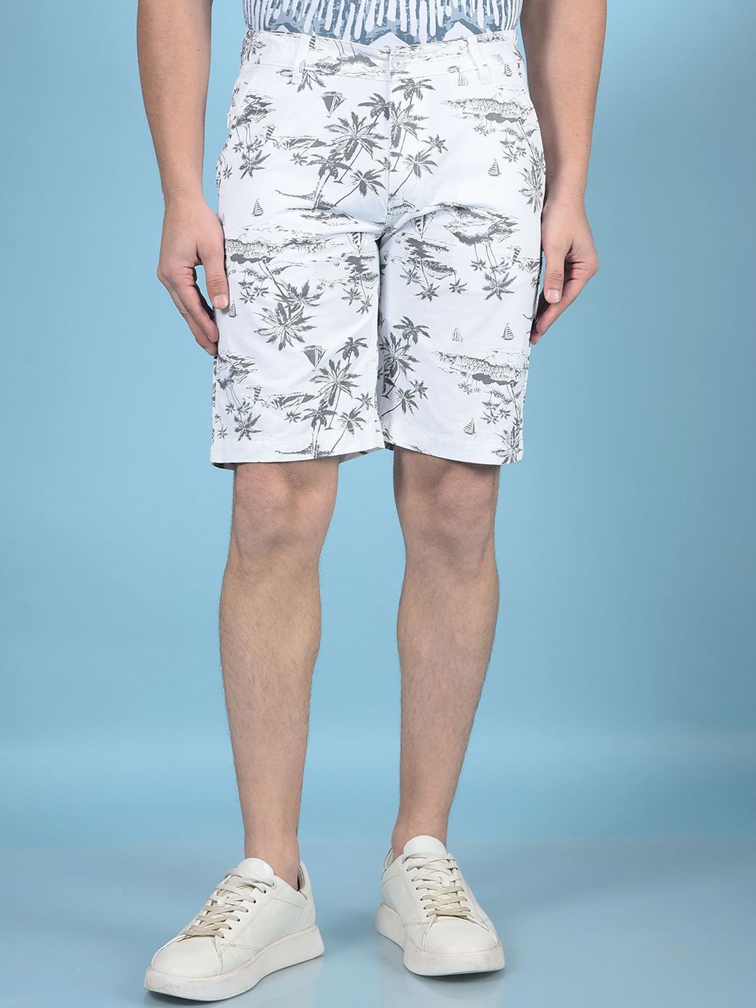 Crimsoune Club Men Floral Printed Slim Fit Chino Shorts