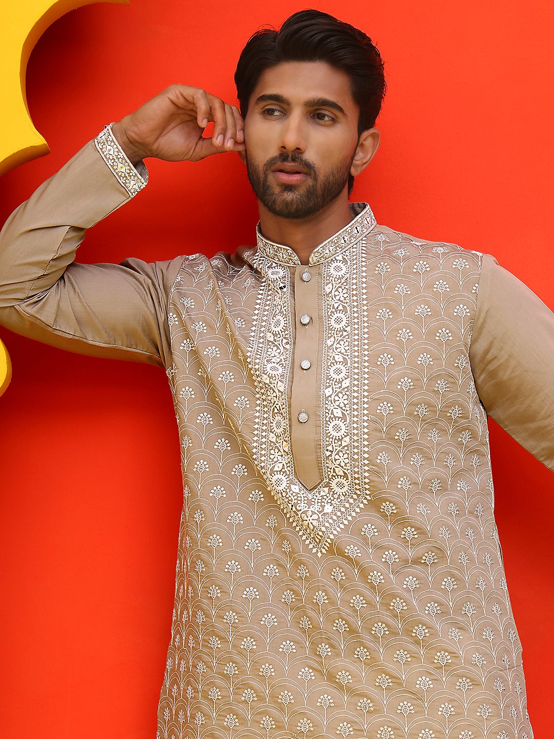 Jompers Floral Embroidered Mandarin Collar Sequinned Silk Cotton Straight Kurta