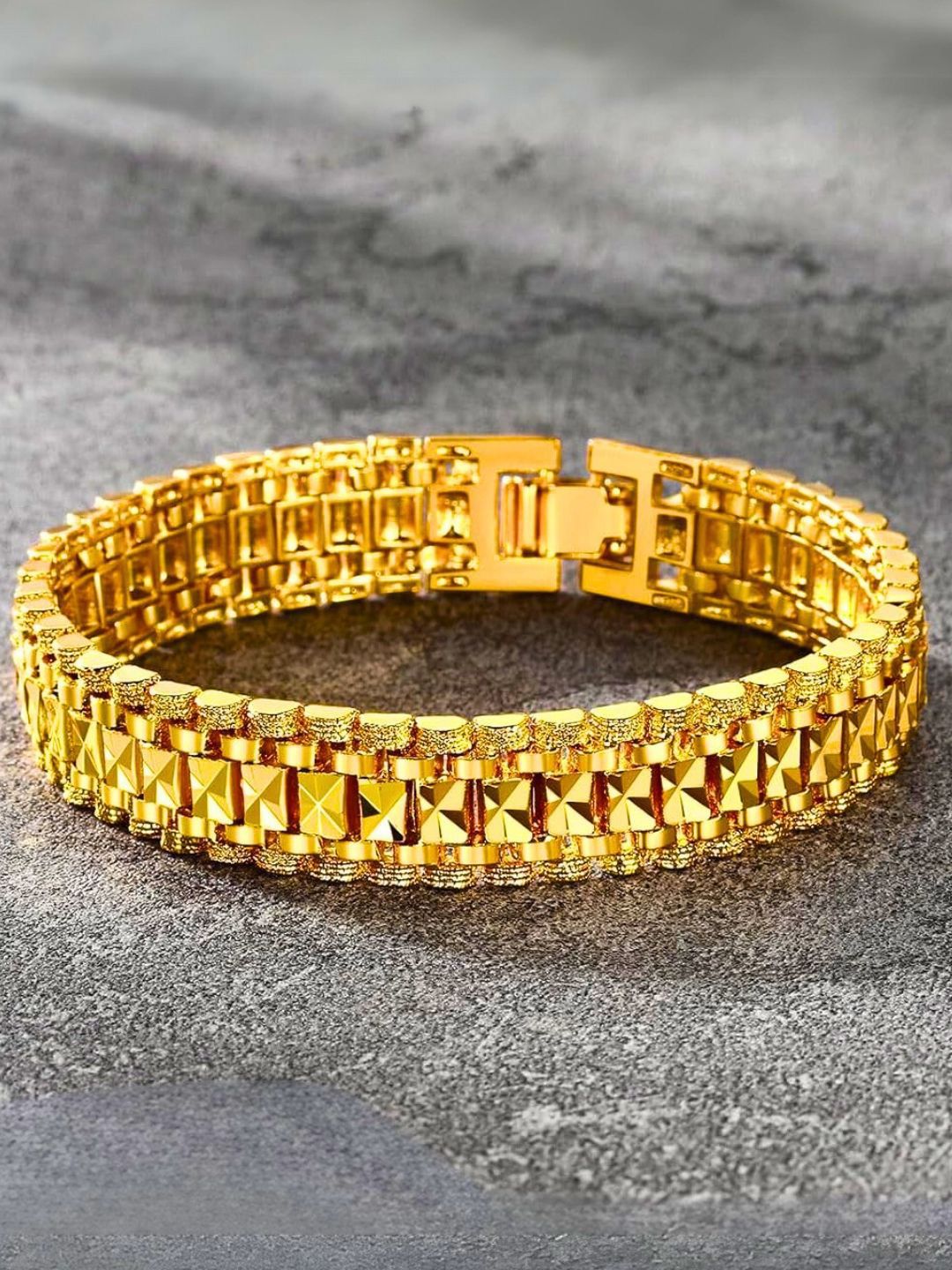 The Roadster Lifestyle Co Men Gold-Plated Bracelet