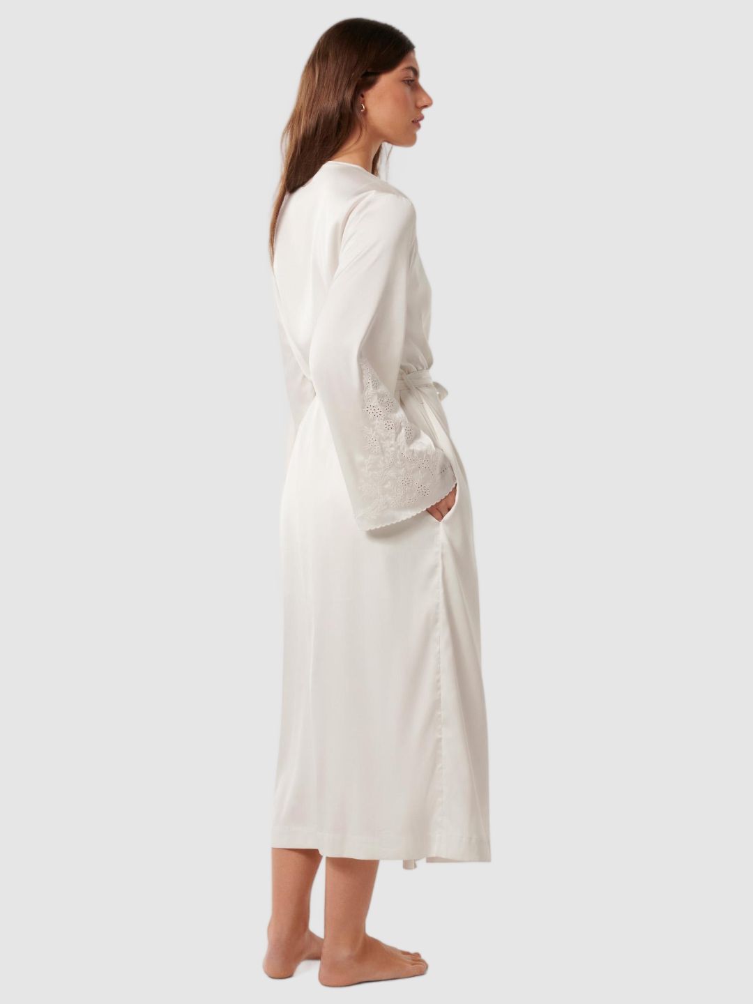 Embroidered V-Neck Robe