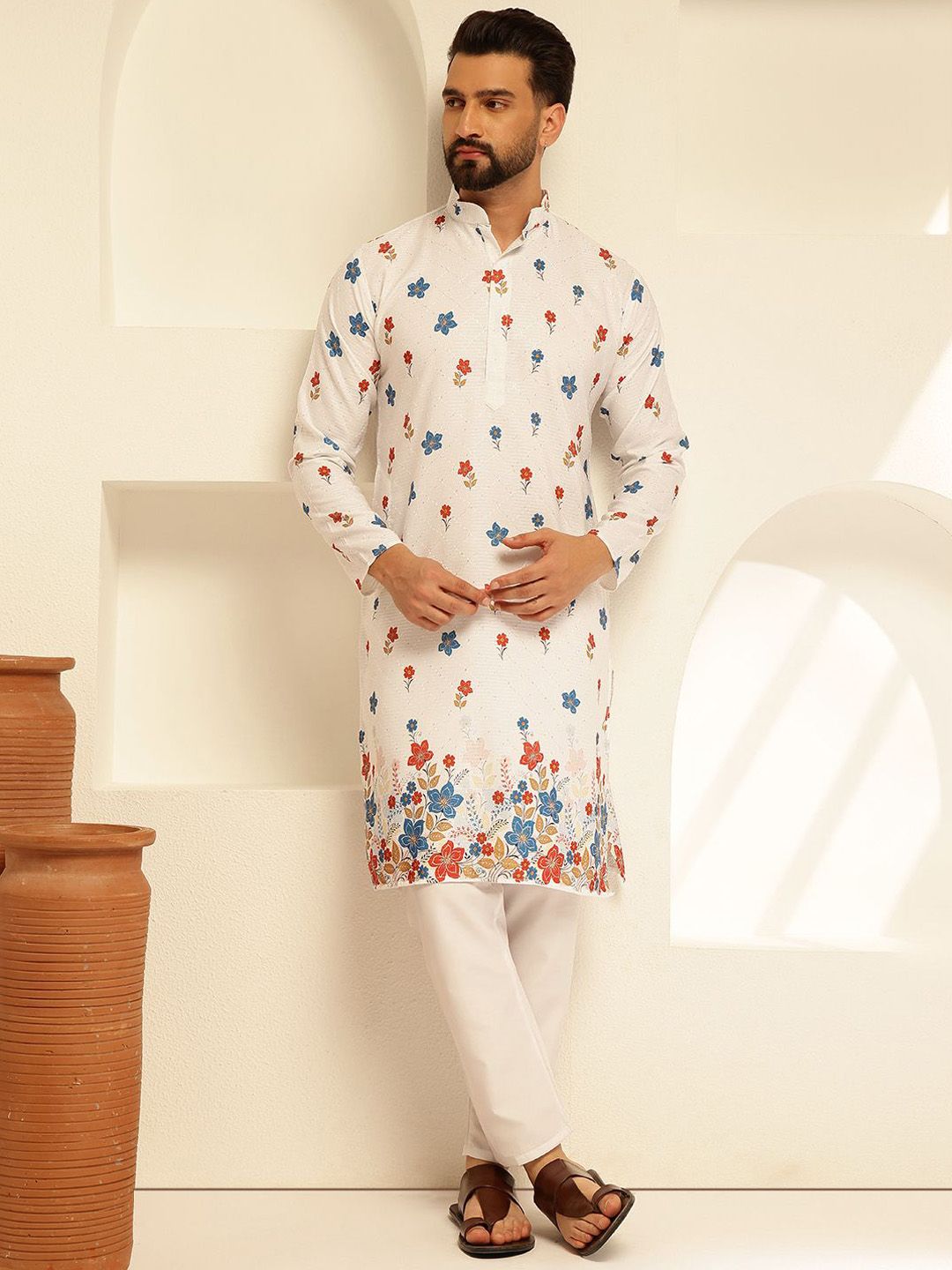 SOJANYA Floral Embroidered Mandarin Collar Thread Work Cotton Straight Republic Day Republic Day Kurta