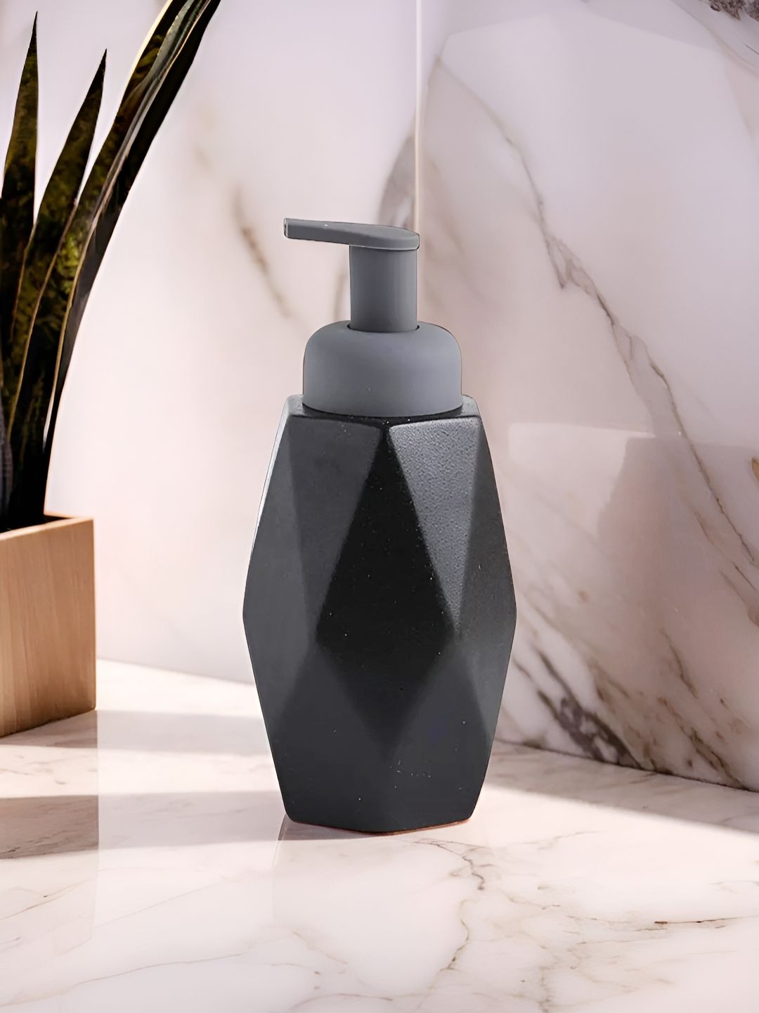 The Better Home Black Ceramic Soap Dispenser