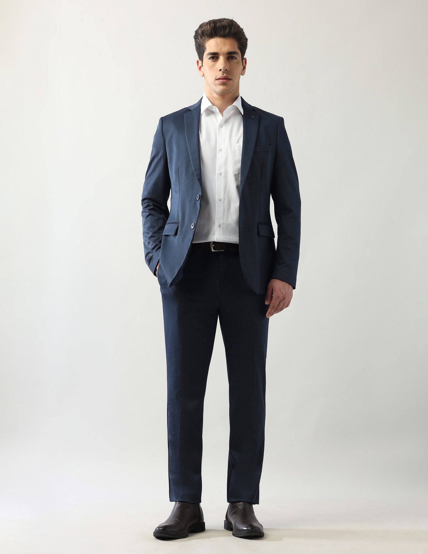 Arrow Slim-Fit Single Breasted Two Piece Suit