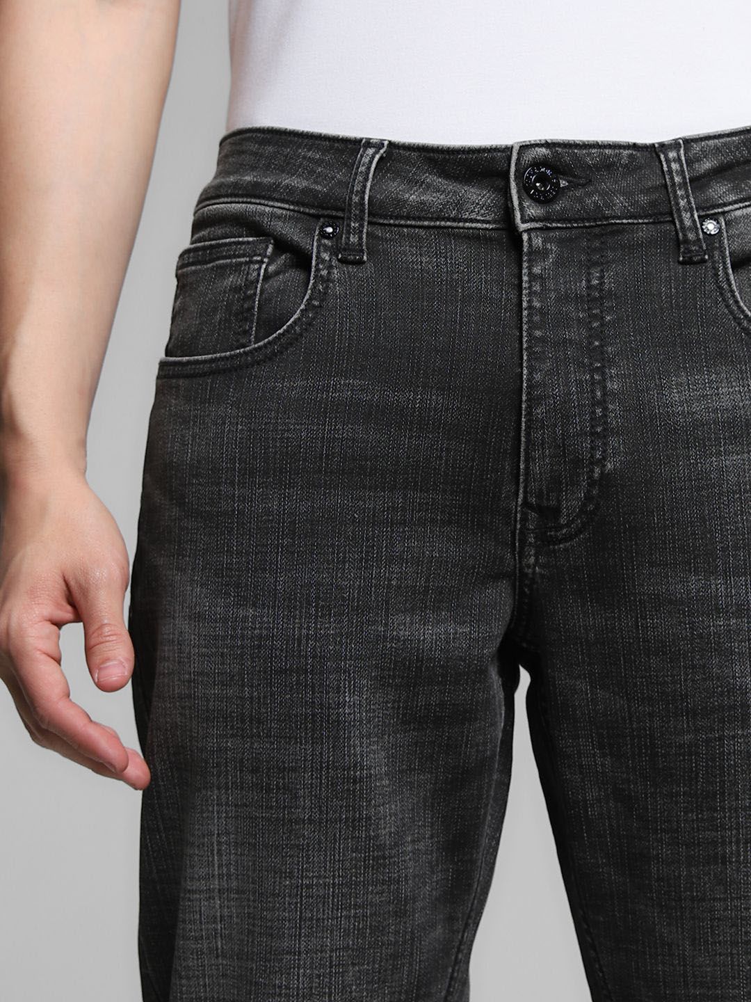 Clark Low-Rise Light Fade Stretchable Jeans