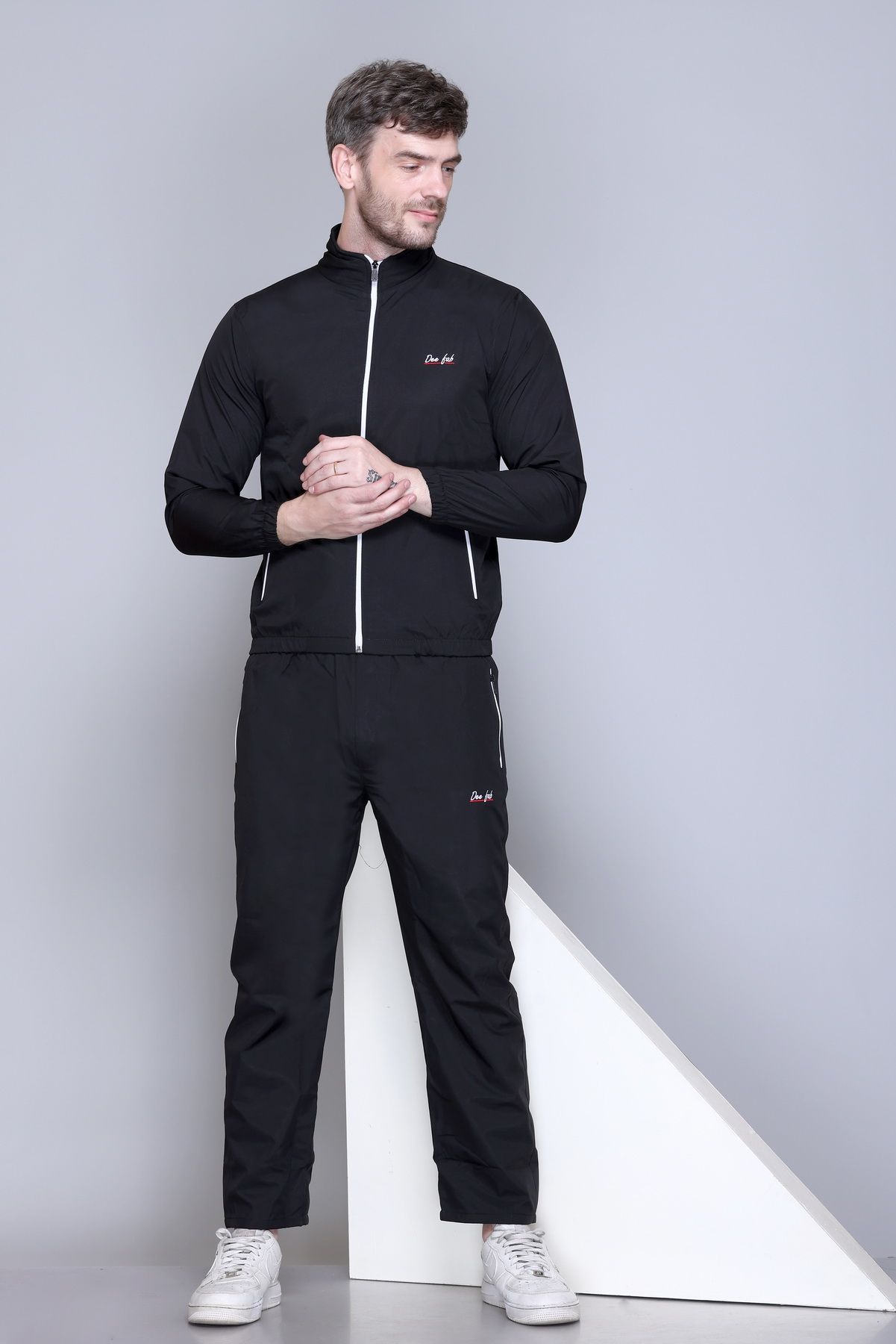Deefab Stylish Zipper Tracksuit