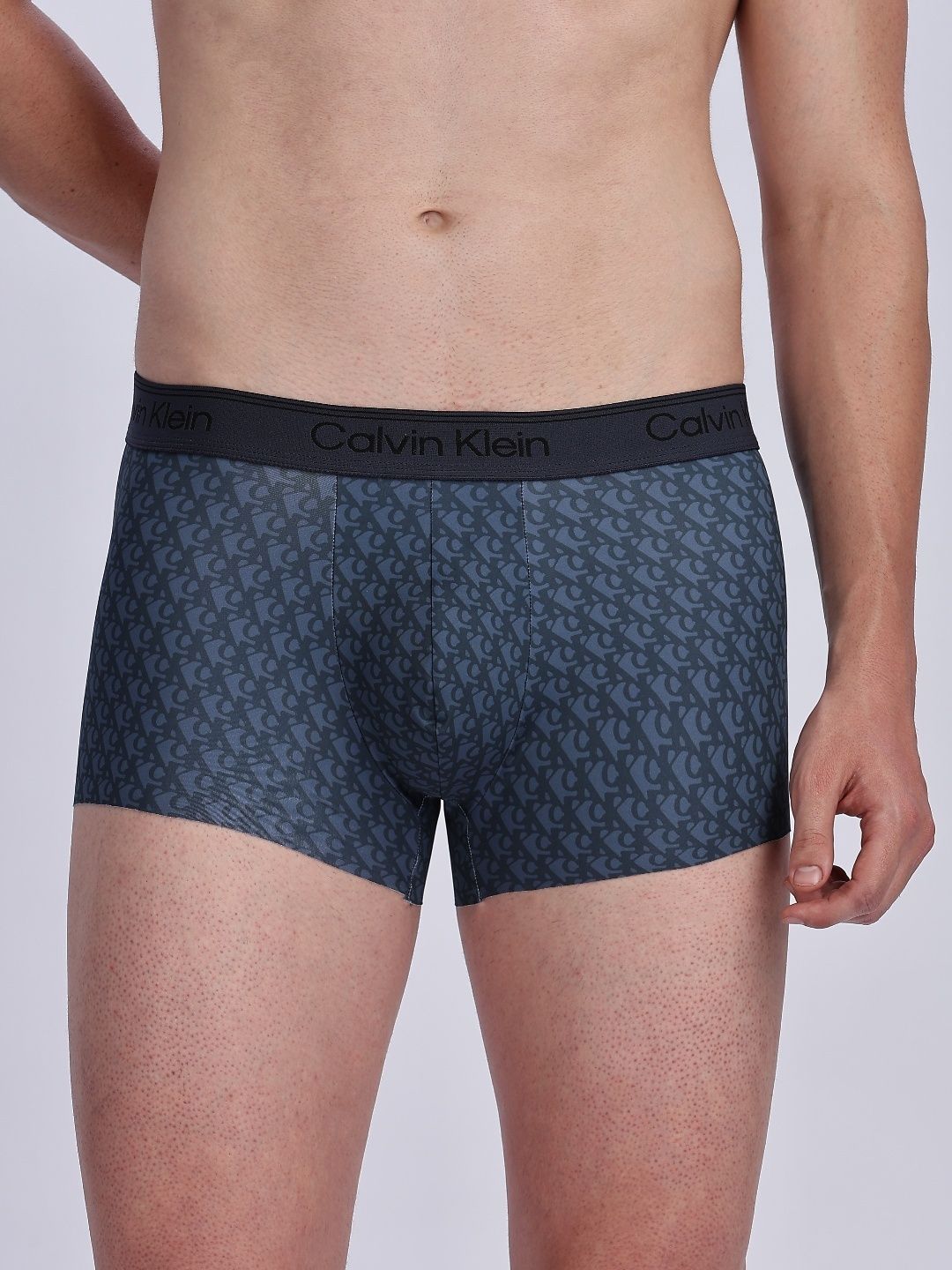 Calvin Klein Underwear Printed Men Trunk NB4283973