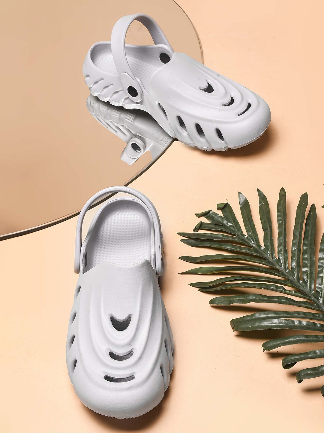 BERSACHE Men Clogs