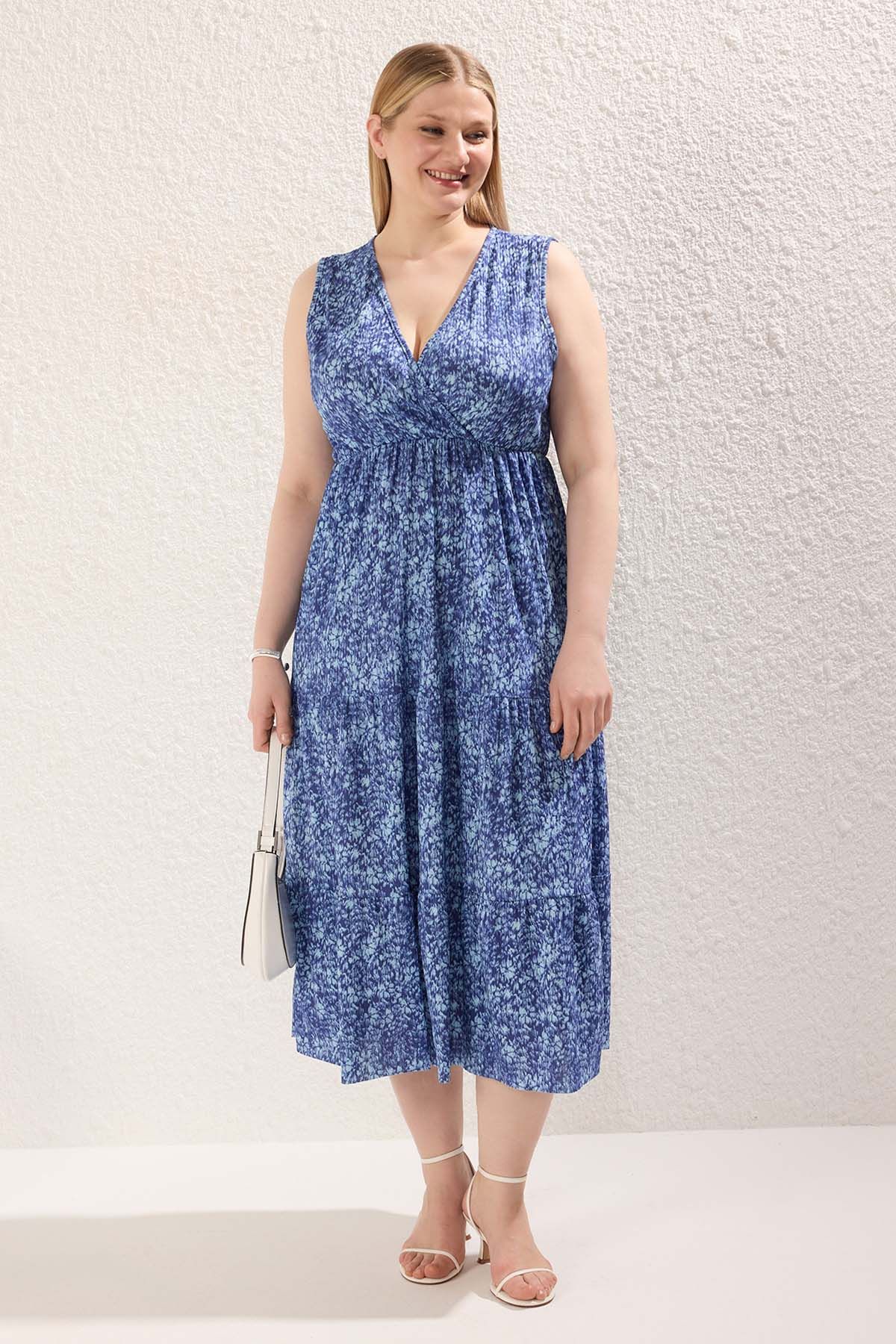 Trendyol Ethnic Motifs Print Empire Midi Dress