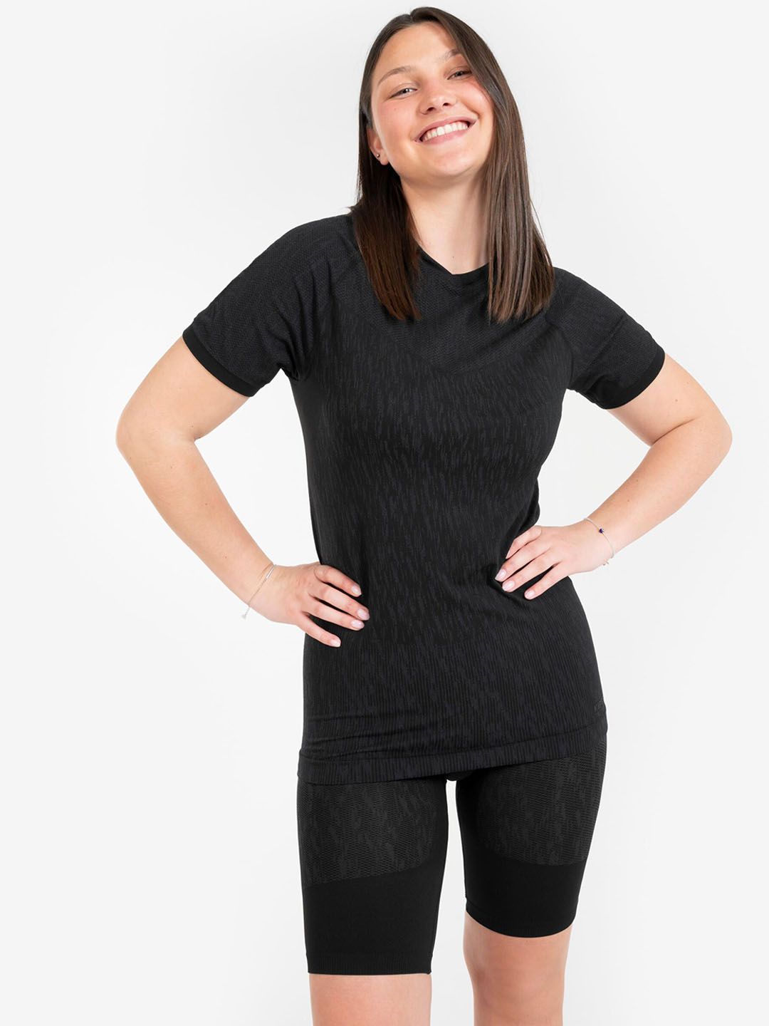 Buy Decathlon KIPSTA - Unisex Black Keepdry Sports Compression