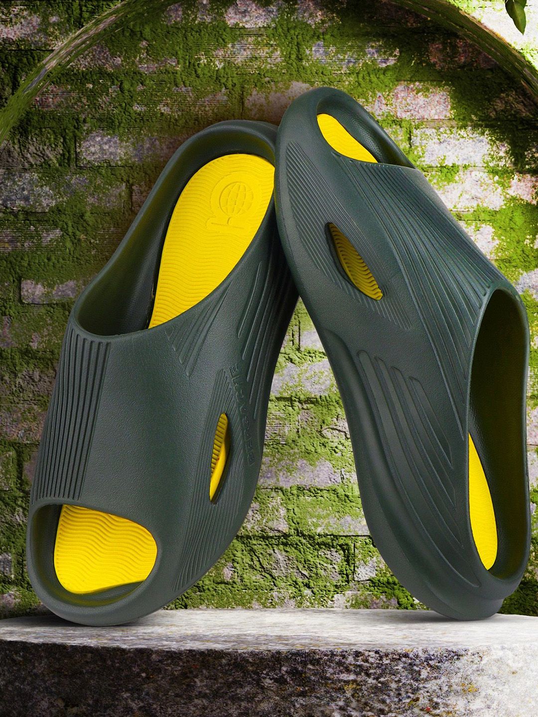 BERSACHE Men Clogs