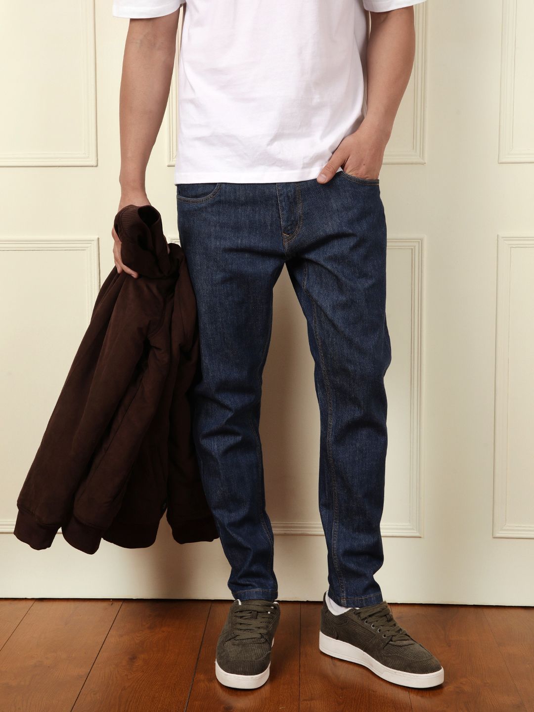 WROGN Men Comfort Skinny Fit Light Fade Jeans