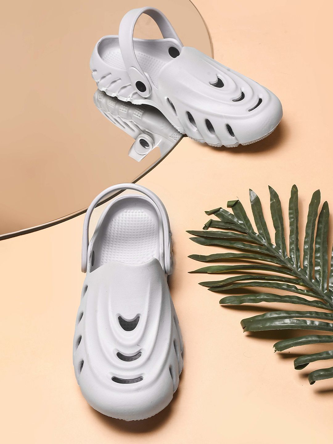 BERSACHE Men Clogs